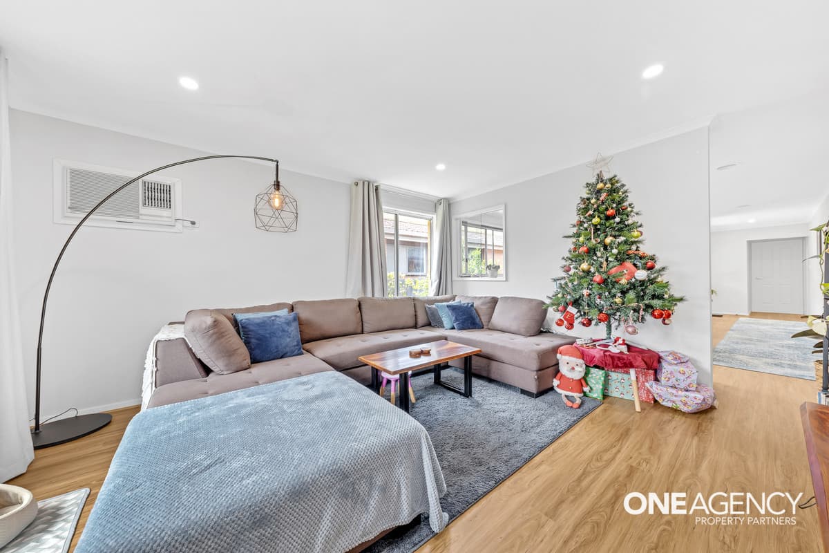 72 Talbot Street, Altona Meadows, Altona Meadows - Thumbnail 2