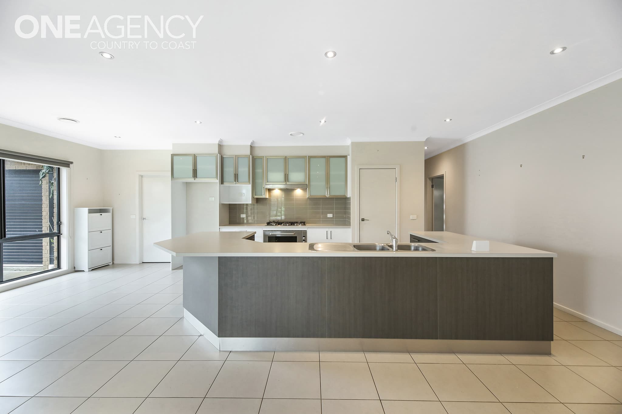 14 Copperhead Court, Newborough, Newborough - Thumbnail 3