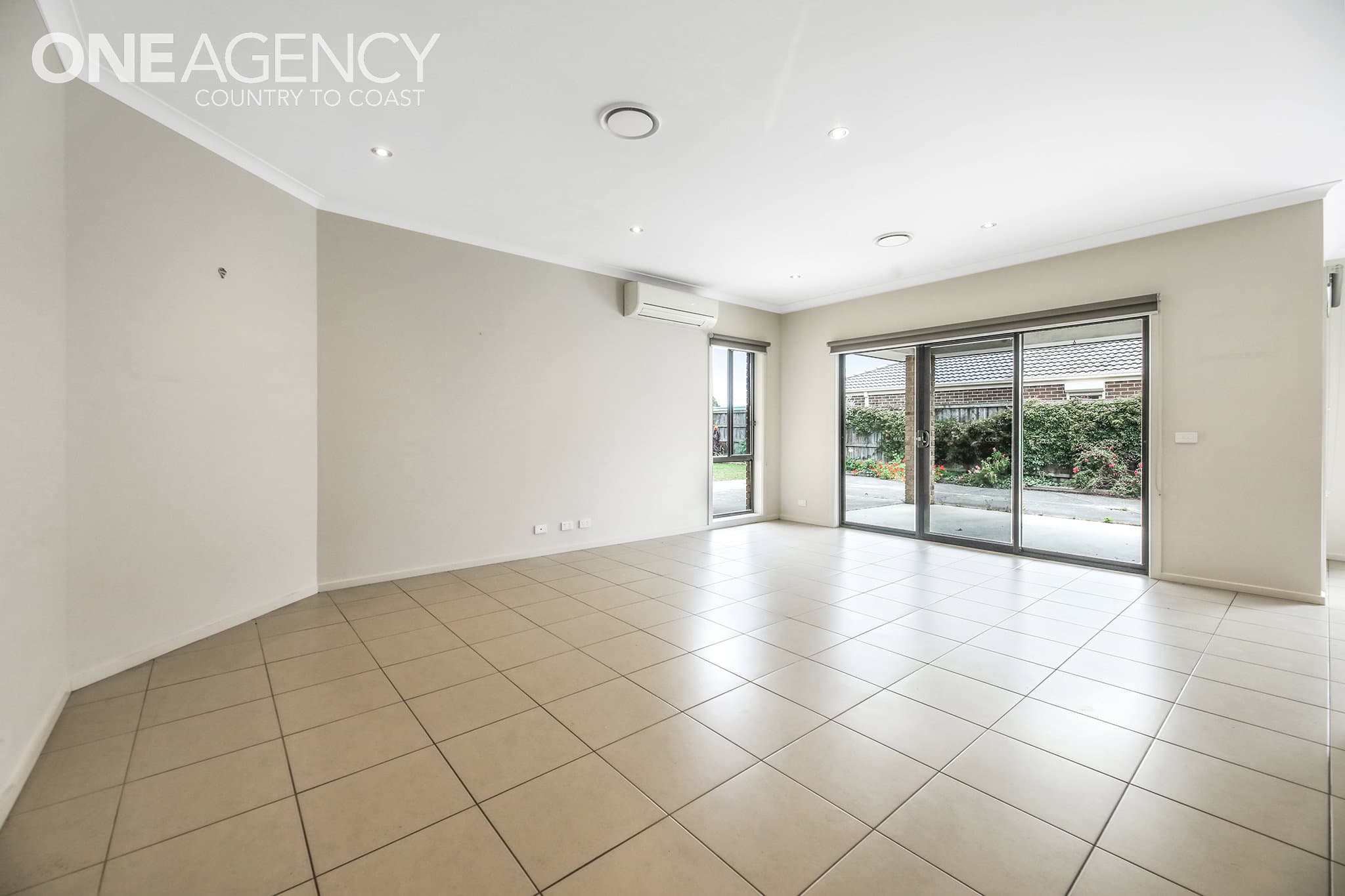 14 Copperhead Court, Newborough, Newborough - Thumbnail 4