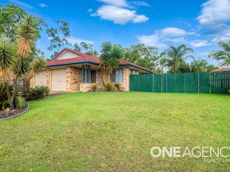 4 Lakeside Crescent, Forest Lake, Forest Lake - Thumbnail 2