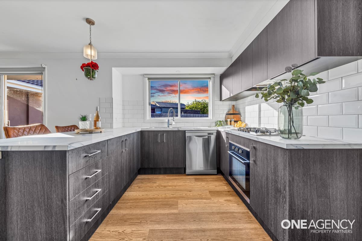 15 Greylea Grove, Seabrook, Seabrook - Thumbnail 7