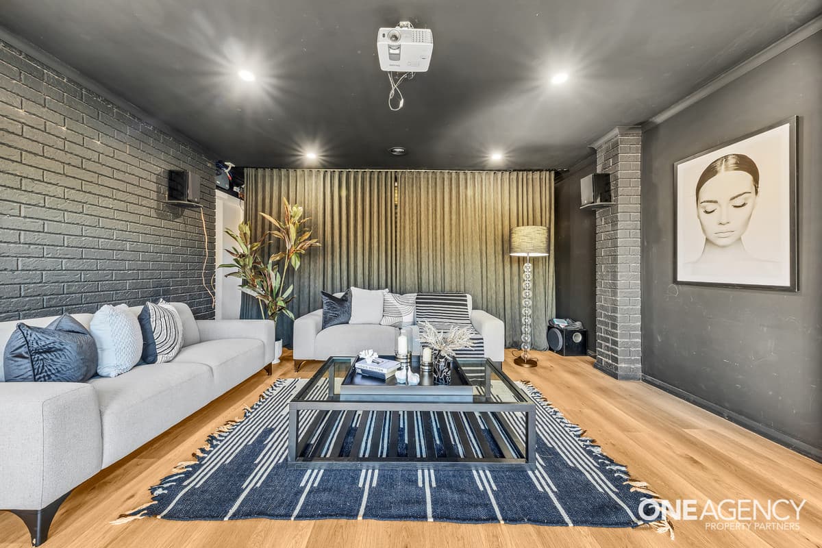15 Greylea Grove, Seabrook, Seabrook - Thumbnail 8