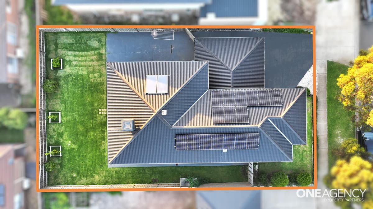 147 Featherbrook Drive, Point Cook, Point Cook - Thumbnail 3