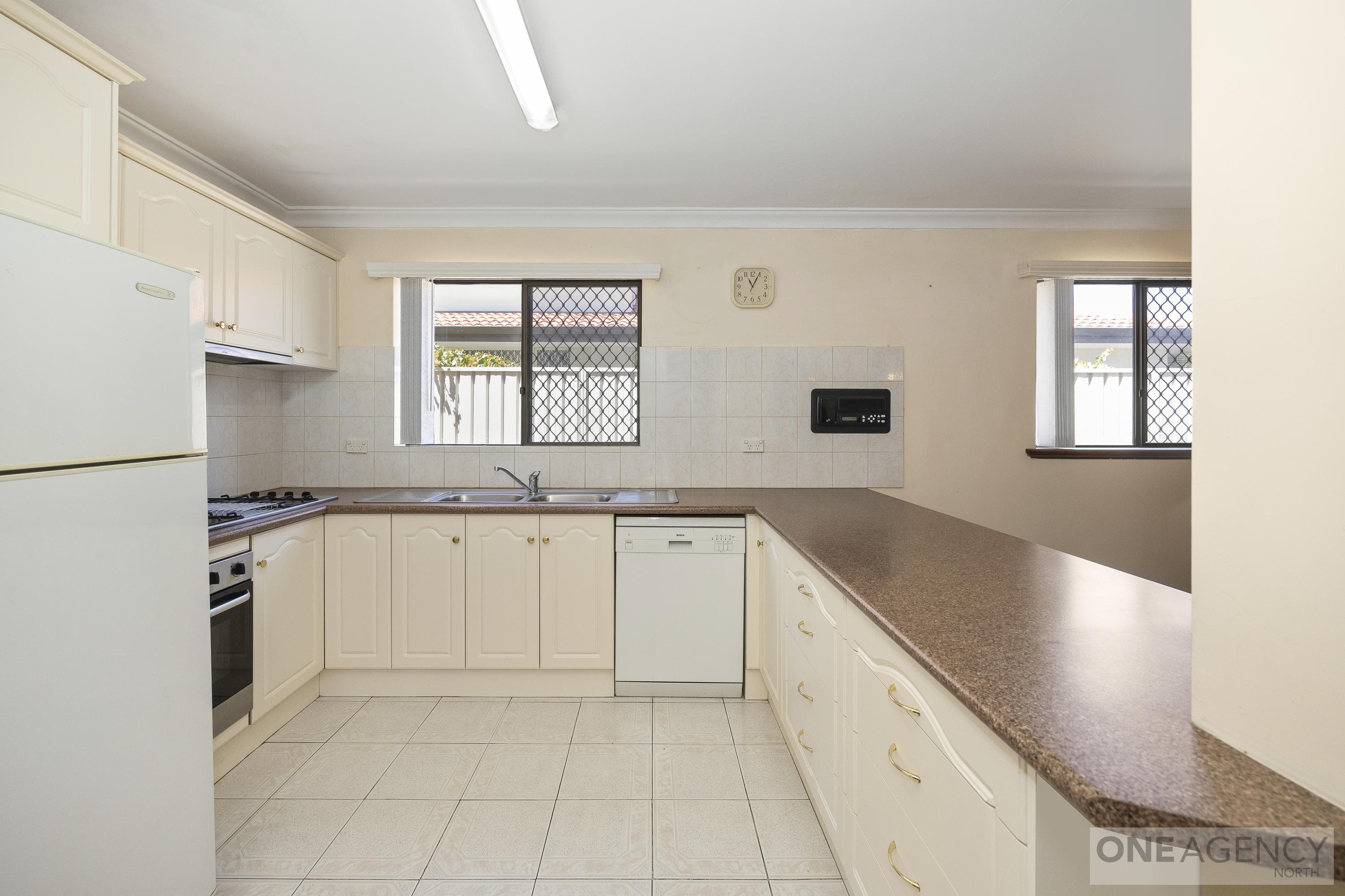 43 Sheldrake Street, Stirling, Stirling - Thumbnail 5