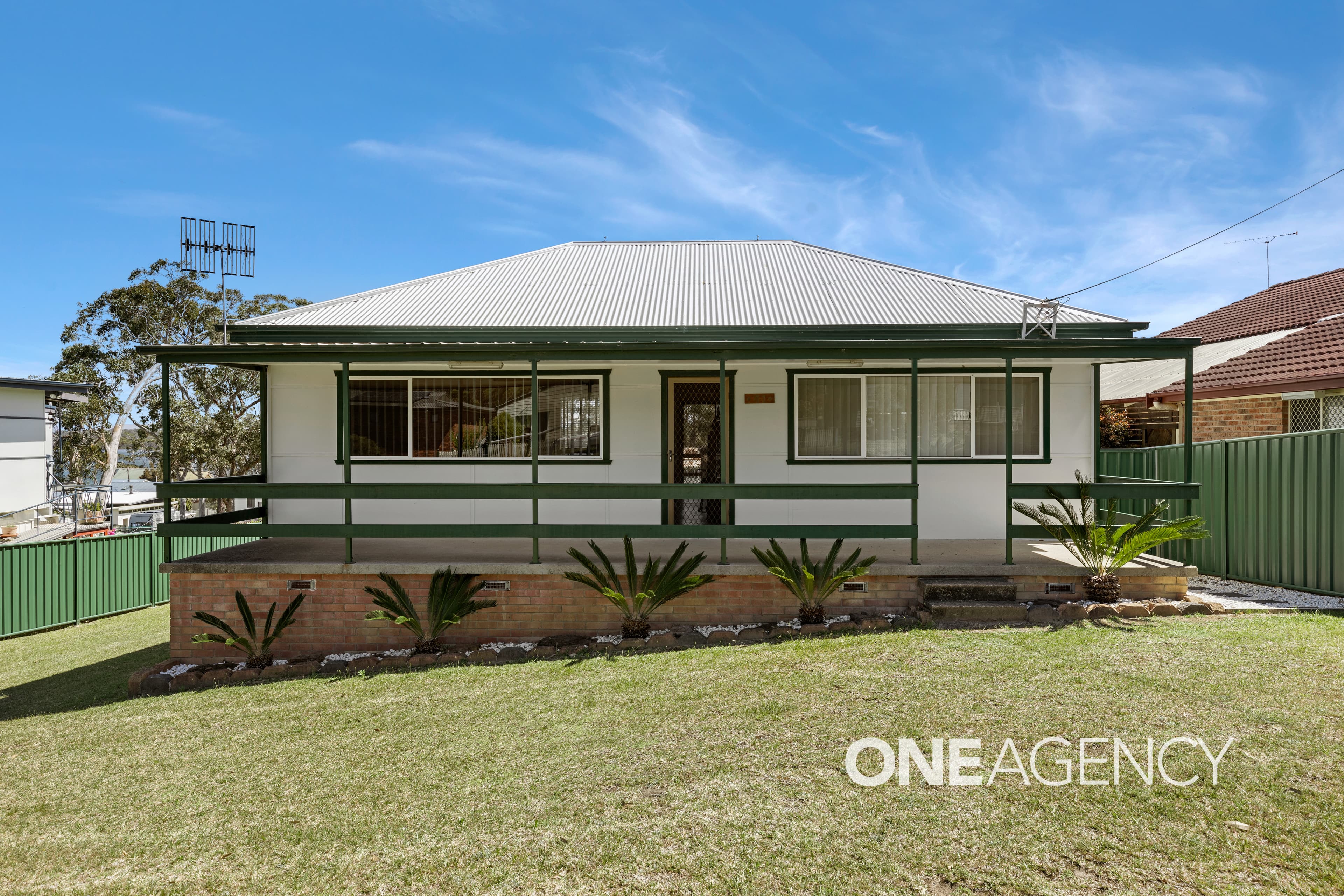 41 Grandview Street, Erowal Bay, Erowal Bay - Image 1