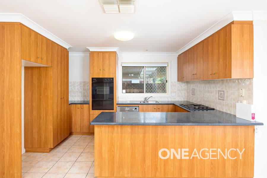 1/9 LACHLAN Place, Tatton, Tatton - Thumbnail 3