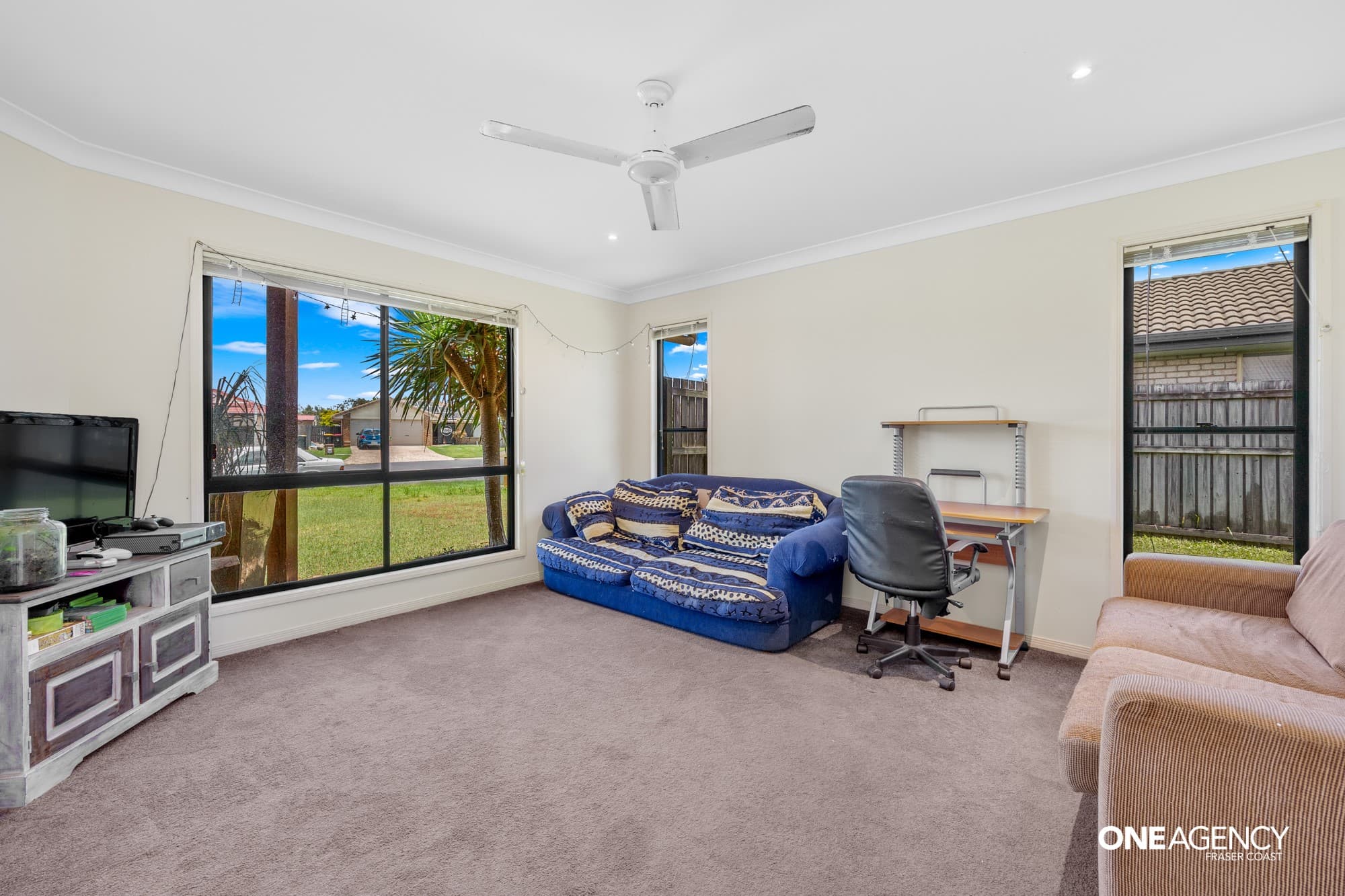17 Kestrel Court, Eli Waters, Eli Waters - Thumbnail 4
