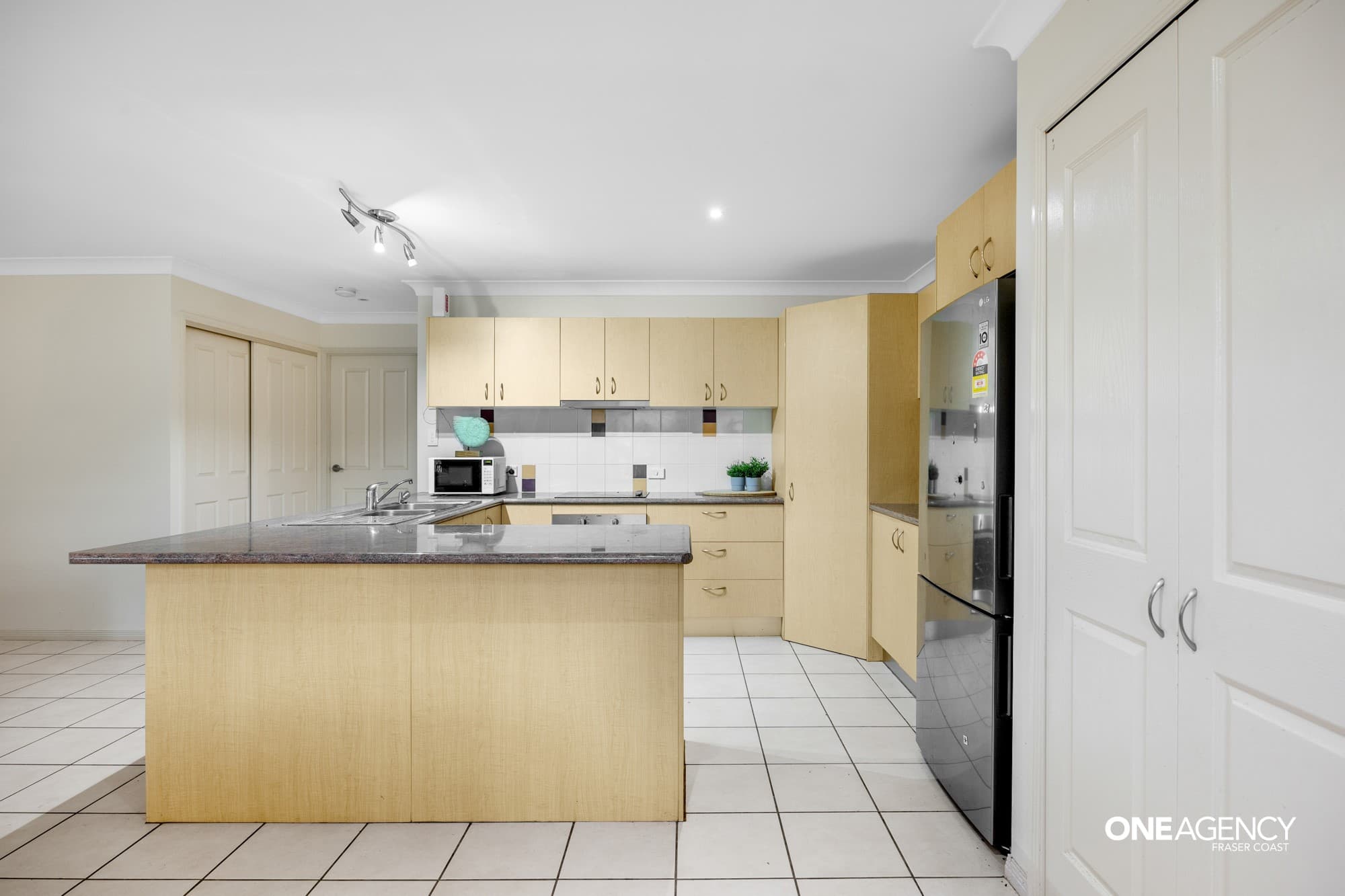 17 Kestrel Court, Eli Waters, Eli Waters - Thumbnail 7