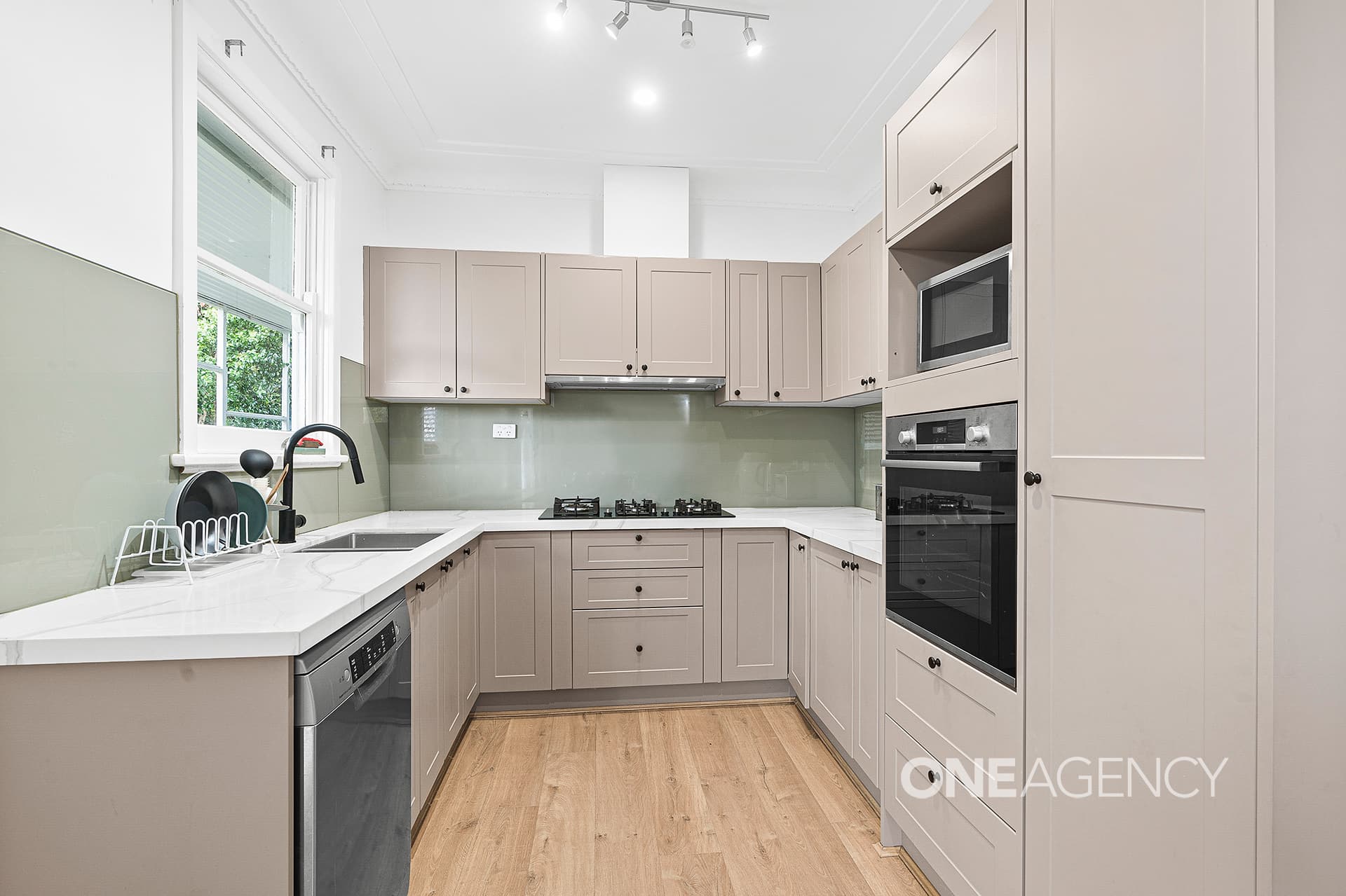 22 Walsh Crescent, North Nowra, North Nowra - Thumbnail 2