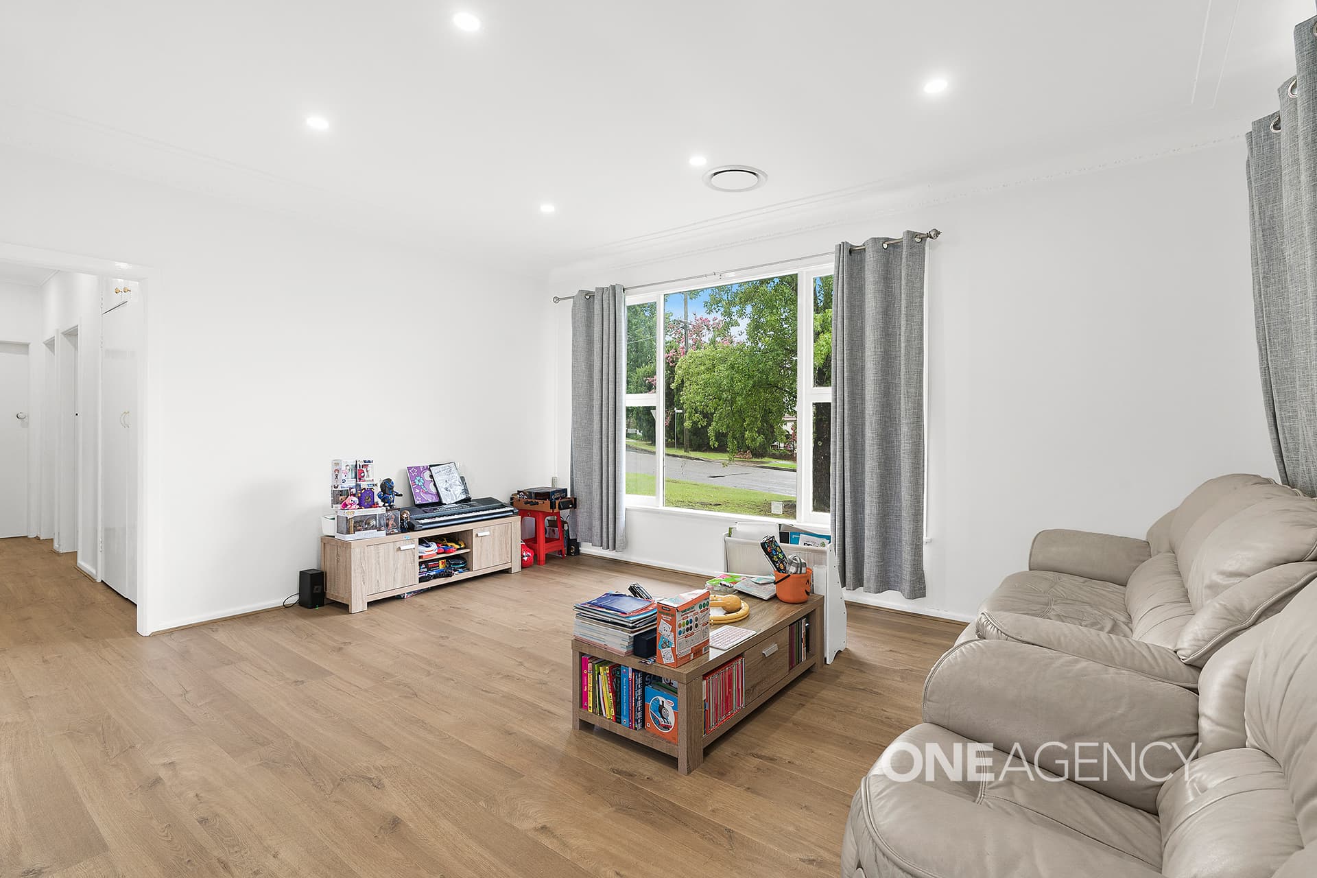 22 Walsh Crescent, North Nowra, North Nowra - Thumbnail 3