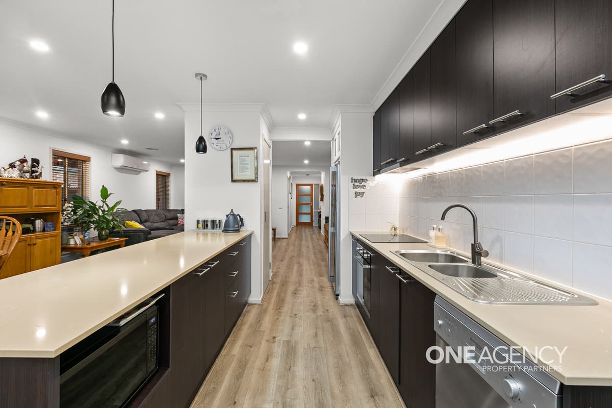 21 Waves Drive, Point Cook, Point Cook - Thumbnail 7