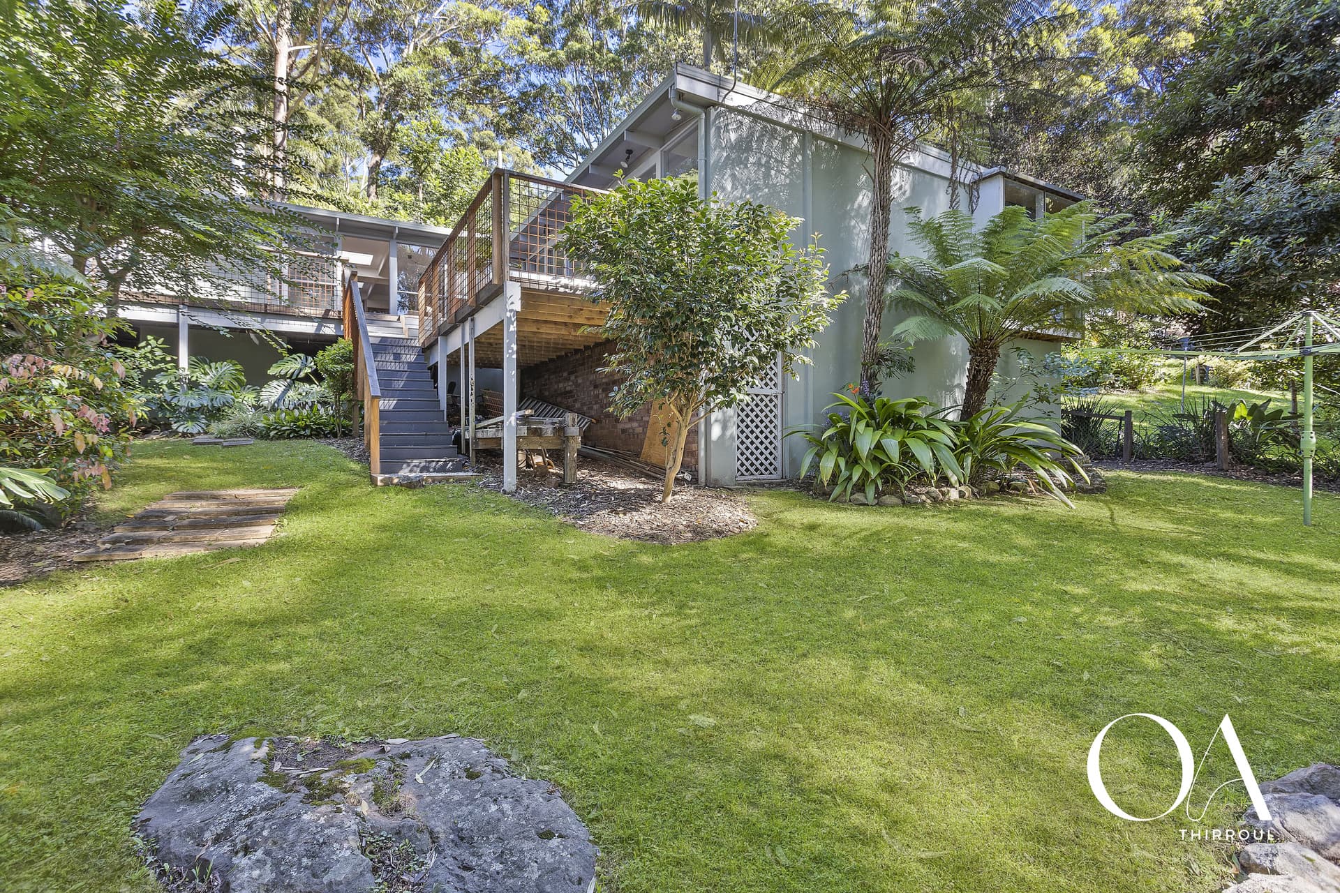 32 Armagh Parade, Thirroul, Thirroul - Thumbnail 3
