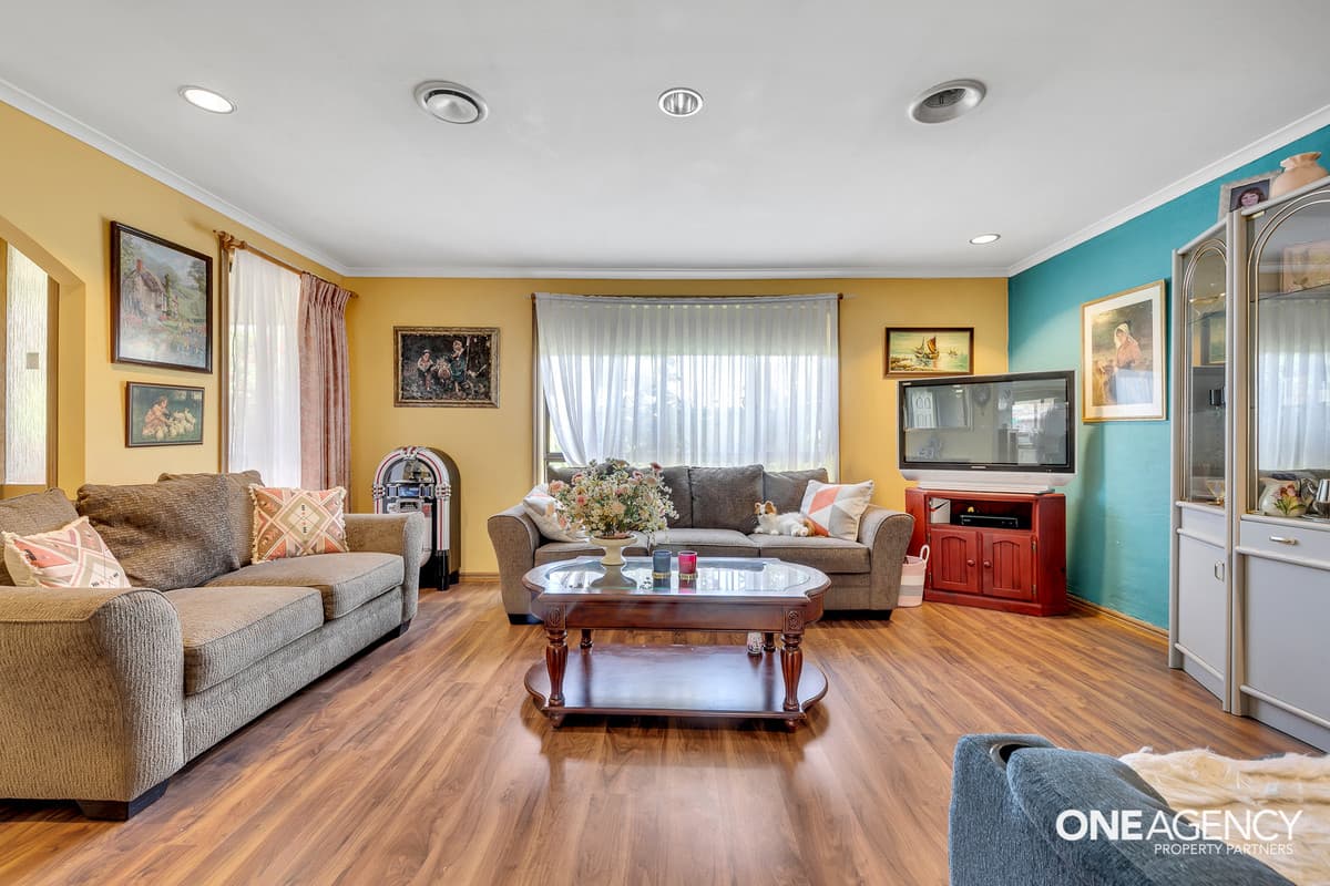 109 Shane Avenue, Seabrook, Seabrook - Thumbnail 2