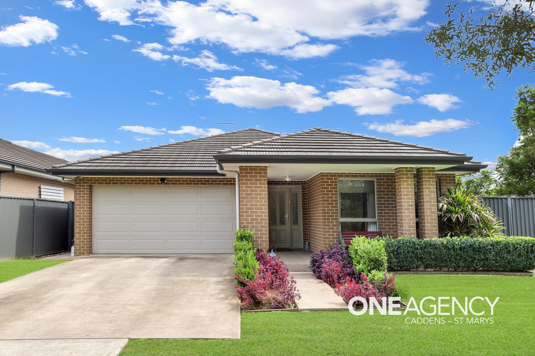 2 White Cedar Avenue, Claremont Meadows, Claremont Meadows - Image 1