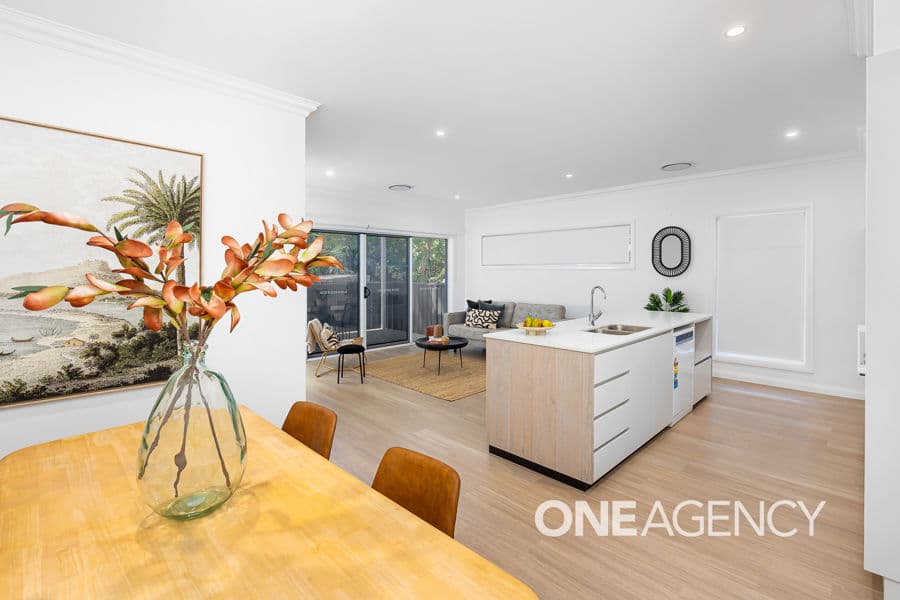 1/5 SPRING Street, Wagga Wagga, Wagga Wagga - Thumbnail 2
