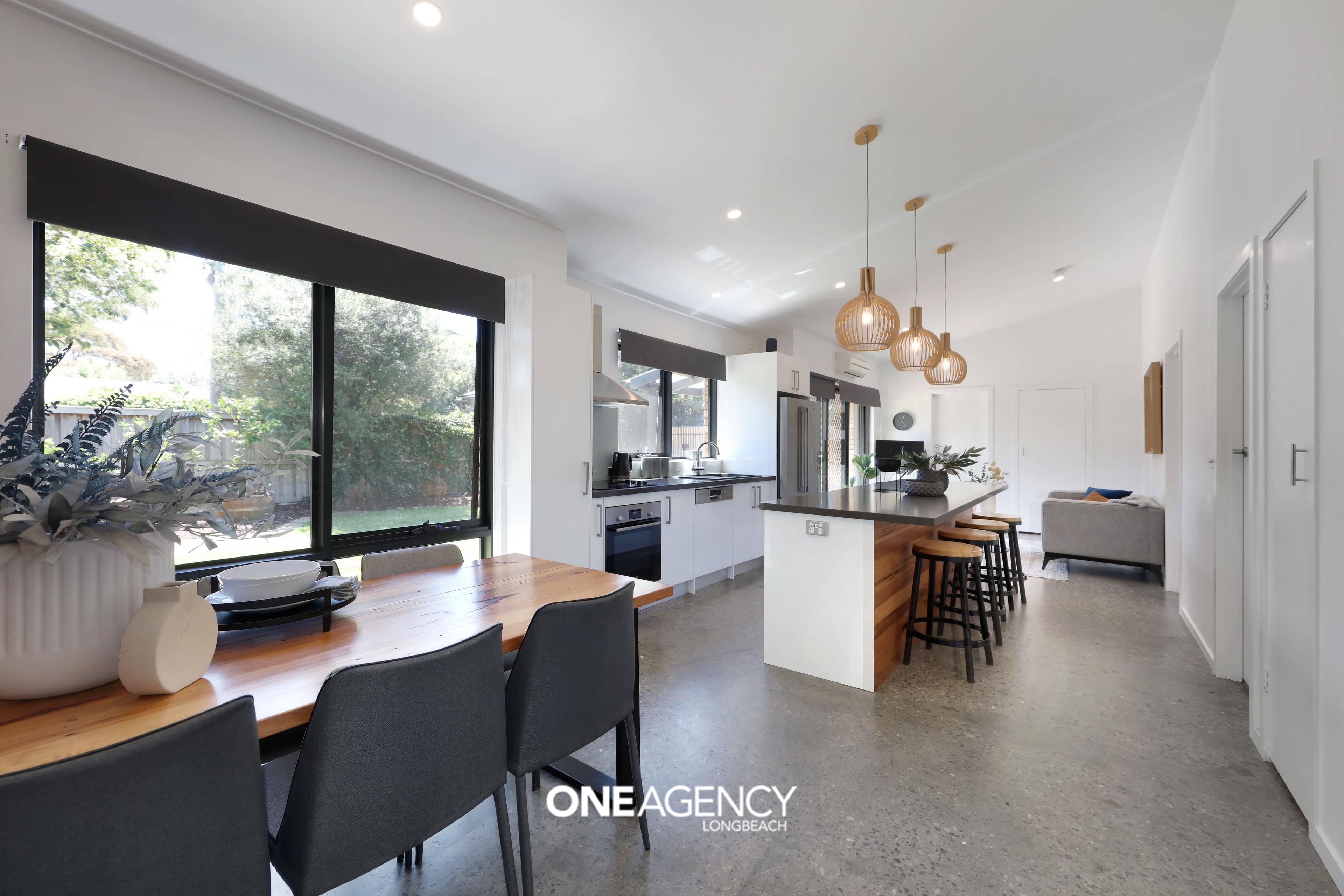 4 Tarongo Drive, Aspendale, Aspendale - Image 1