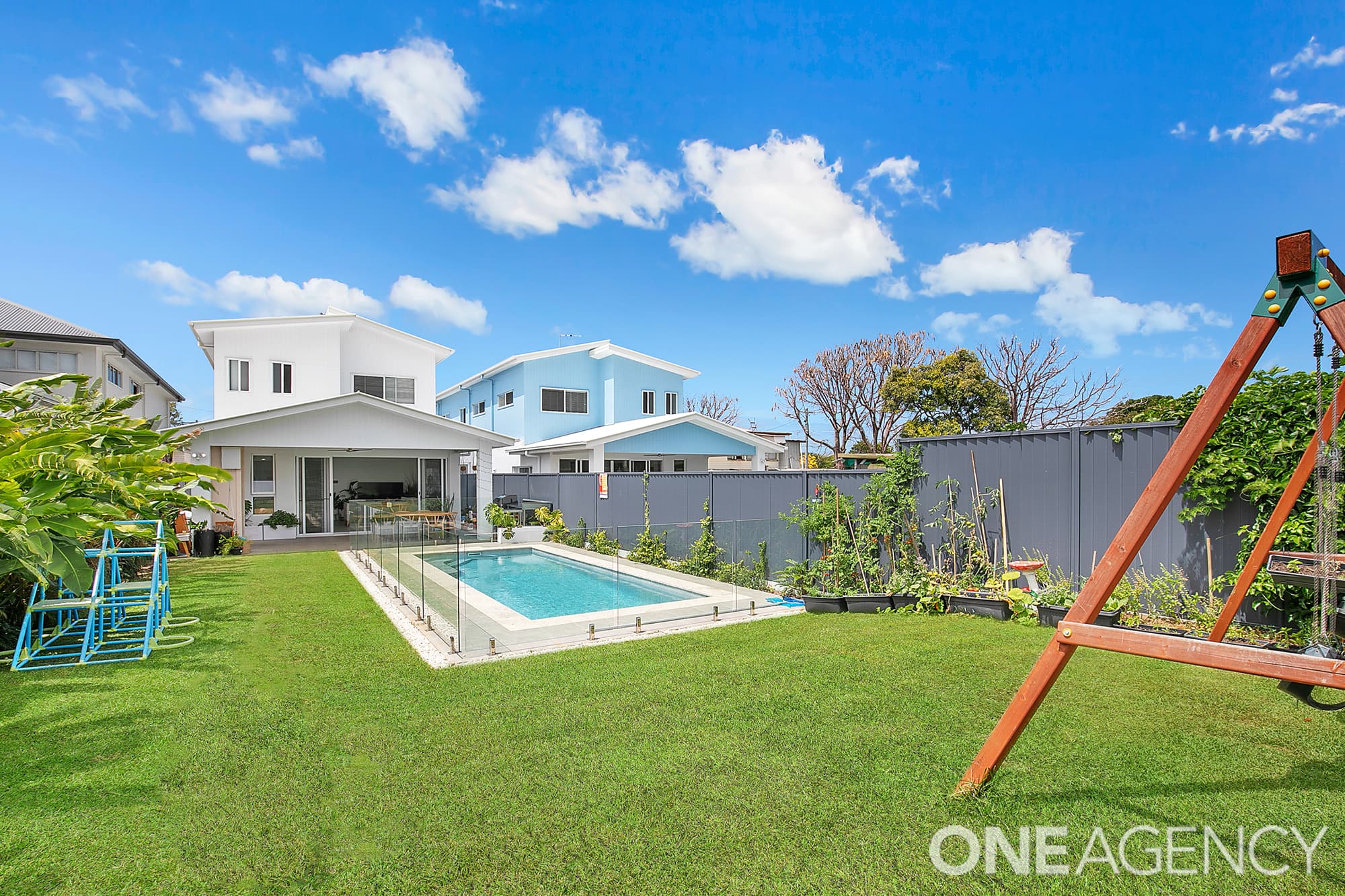 585 Oxley Avenue, Scarborough, Scarborough - Image 1