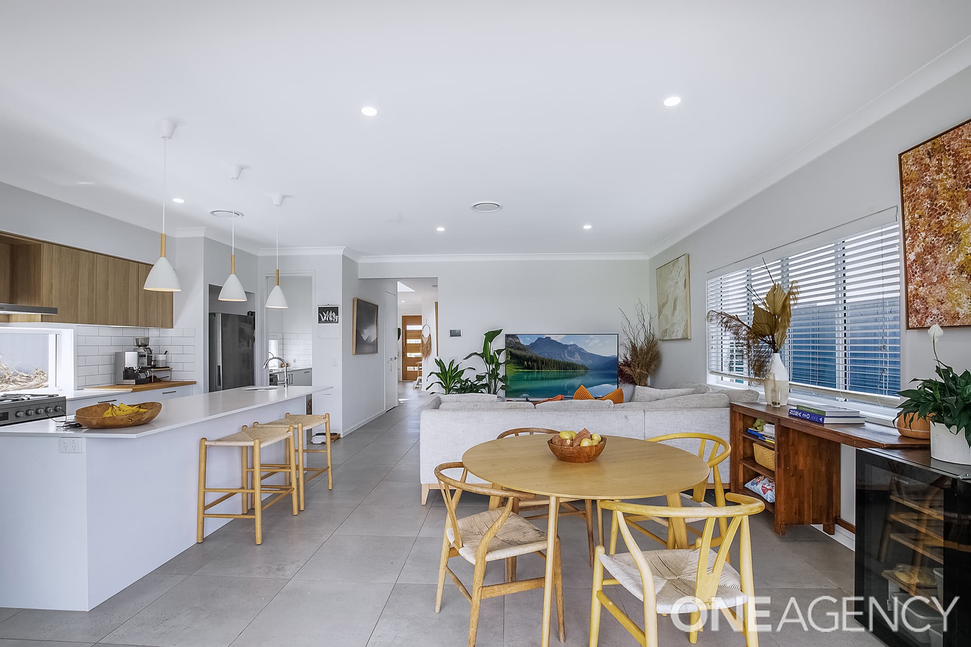 585 Oxley Avenue, Scarborough, Scarborough - Thumbnail 3