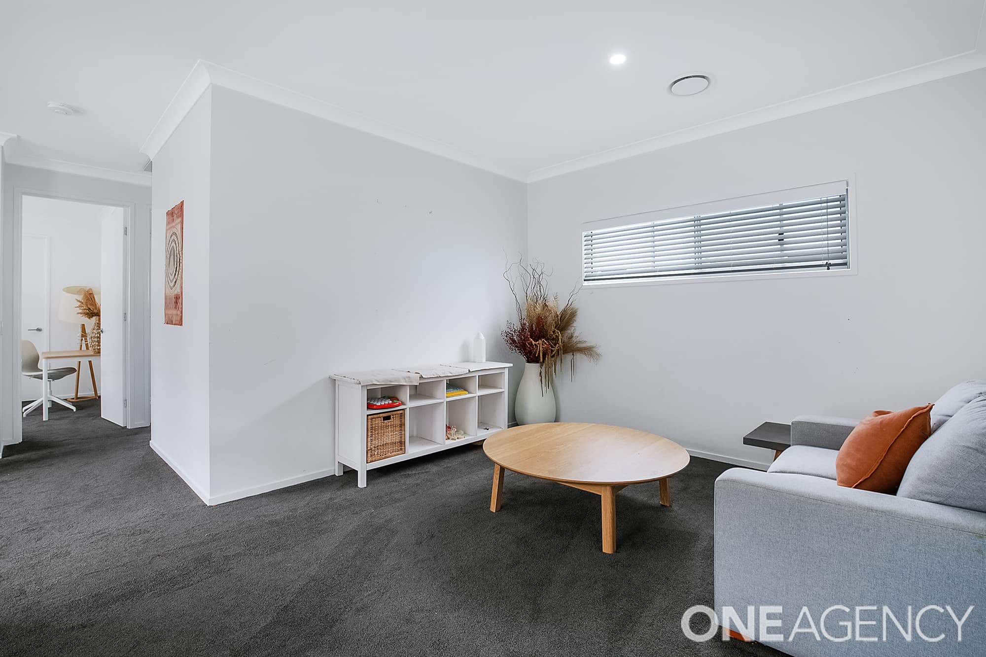 585 Oxley Avenue, Scarborough, Scarborough - Thumbnail 5