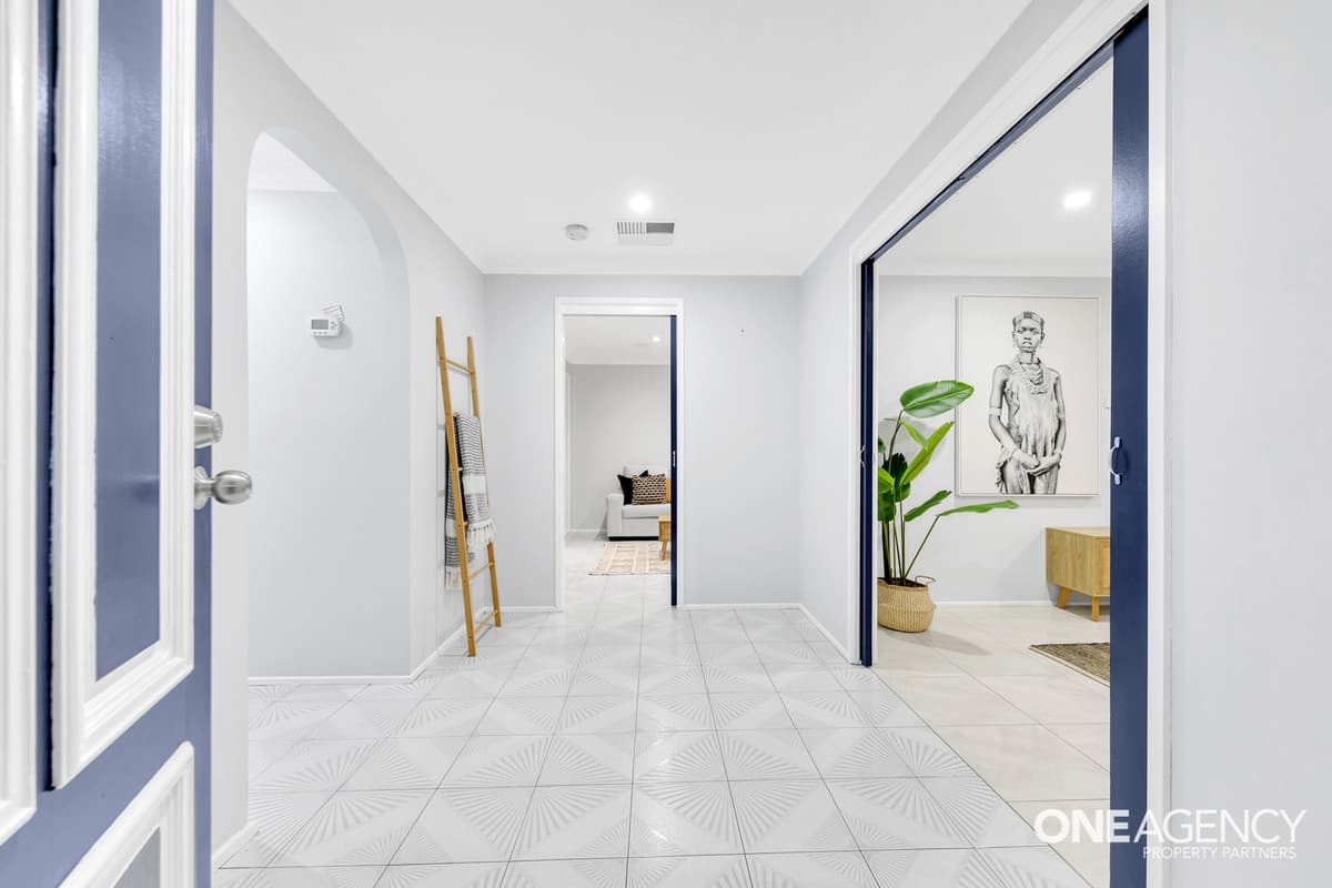 6 Birkett Court, Altona Meadows, Altona Meadows - Thumbnail 3