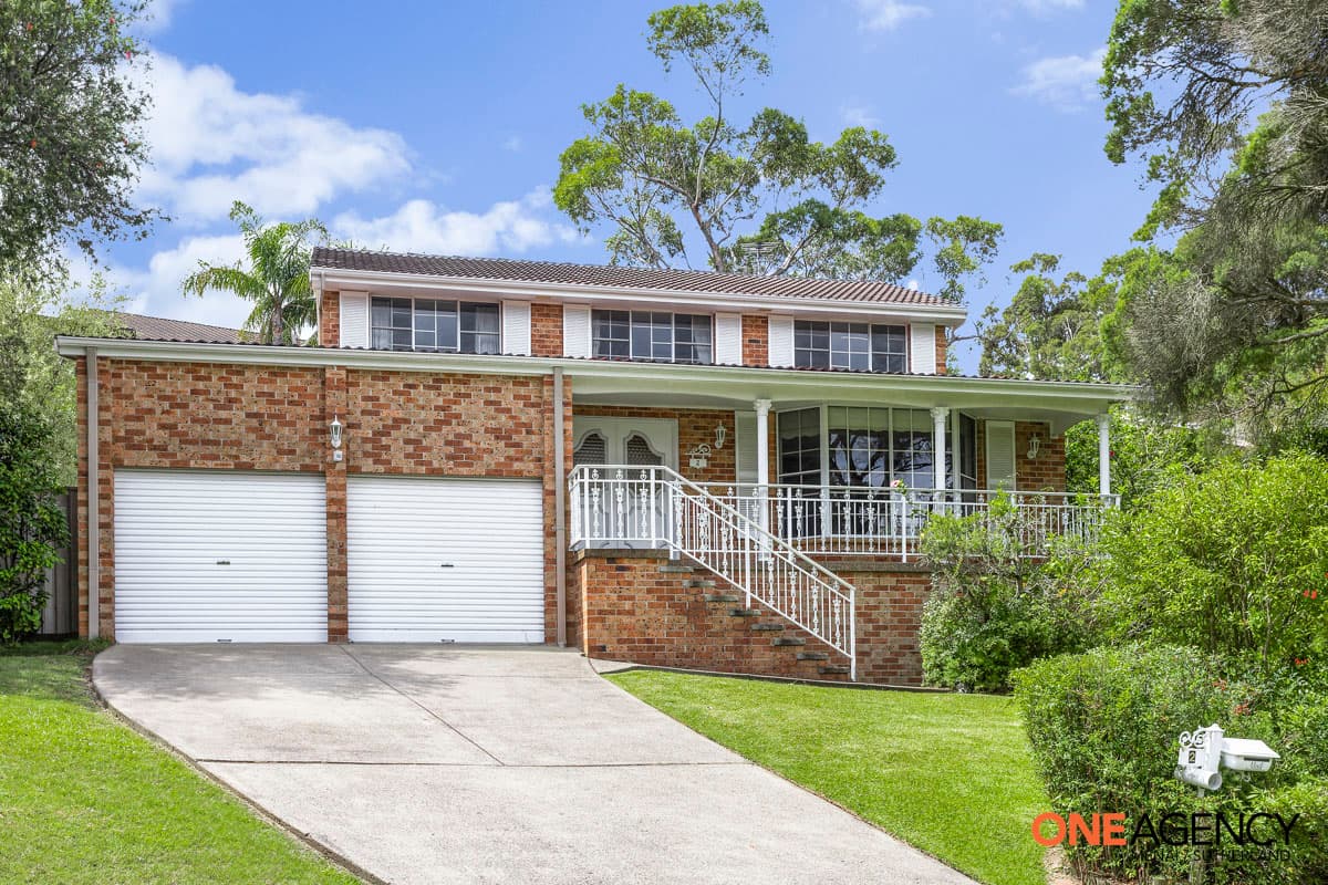 2 Sail Place, Illawong, Illawong - Image 1