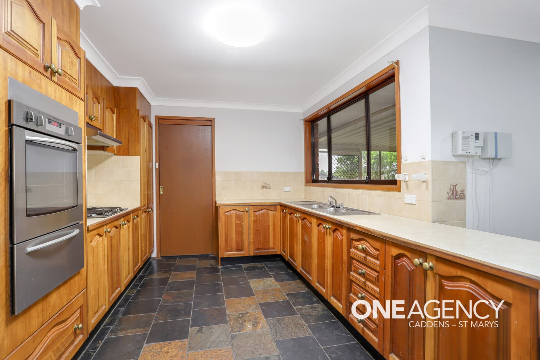 40 Fireball Avenue, Cranebrook, Cranebrook - Thumbnail 2