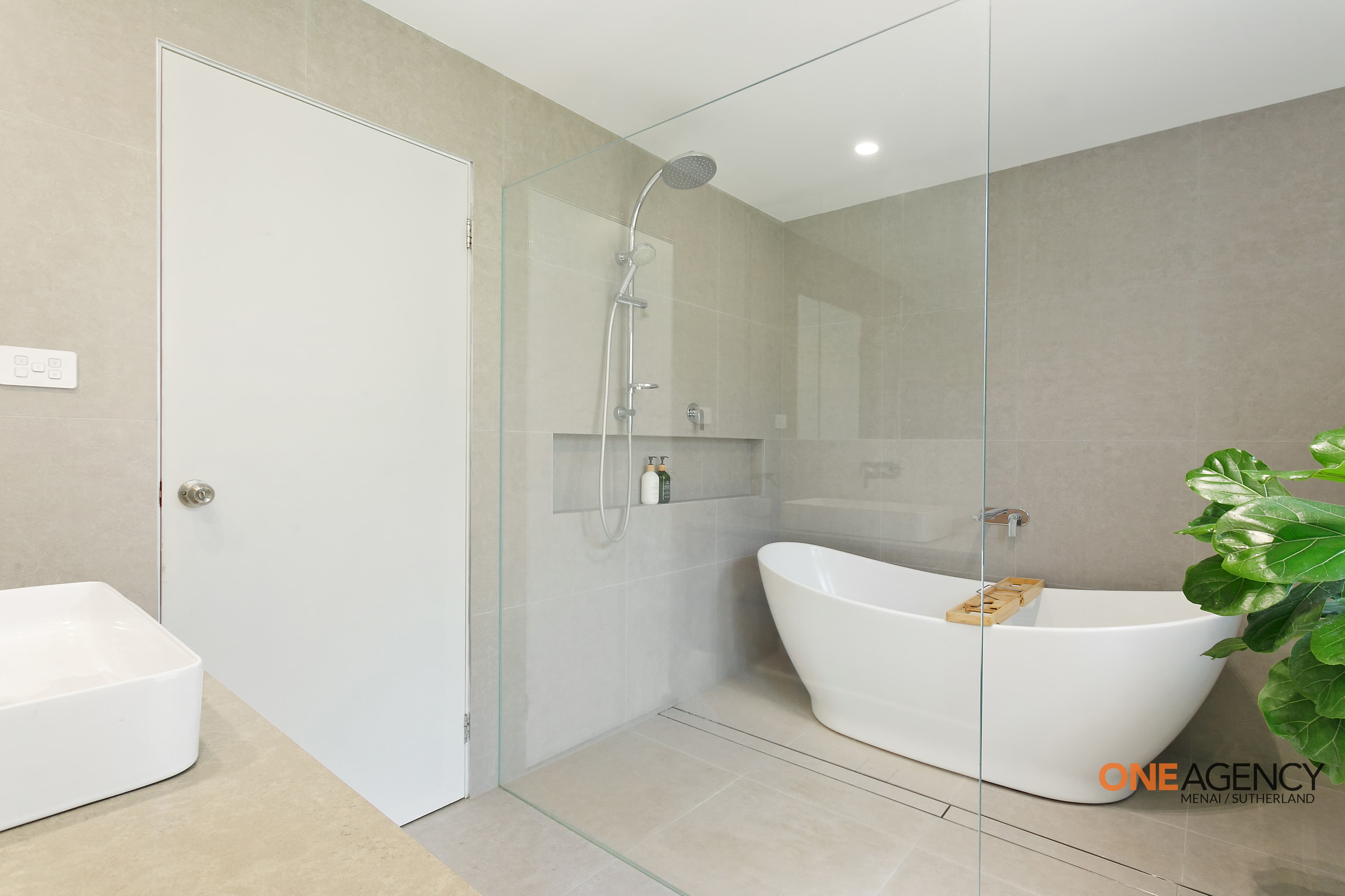 11/14 Provost Mews, Holsworthy, Holsworthy - Thumbnail 6