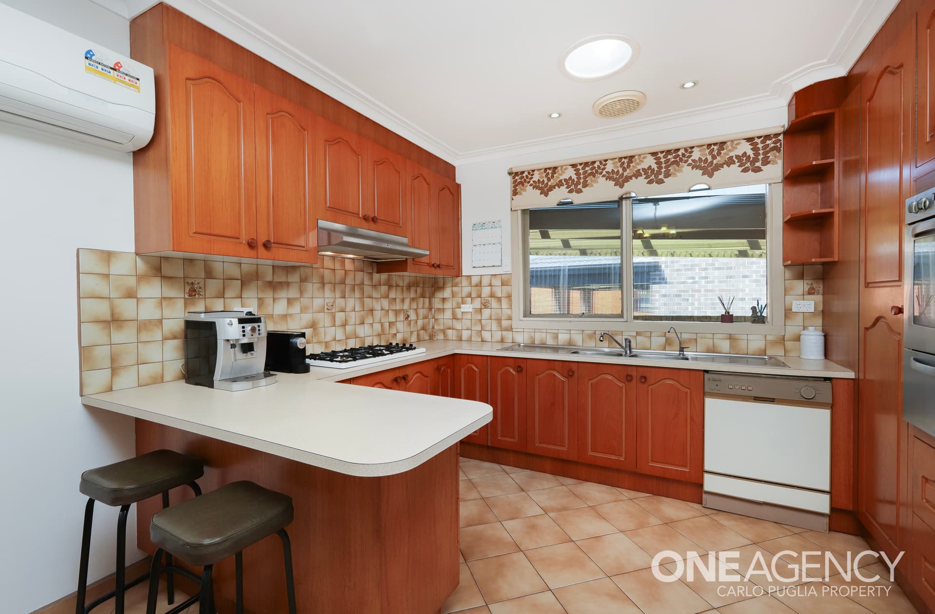 118 East Street, Hadfield, Hadfield - Thumbnail 7