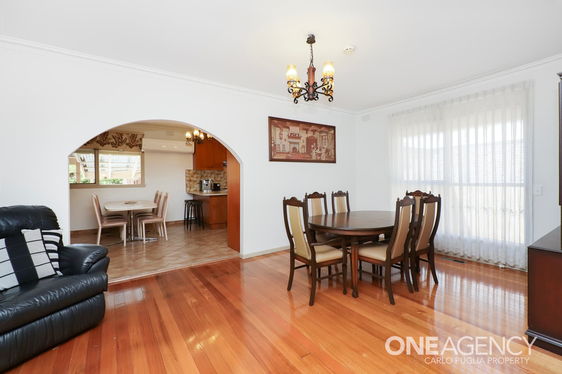 118 East Street, Hadfield, Hadfield - Thumbnail 5