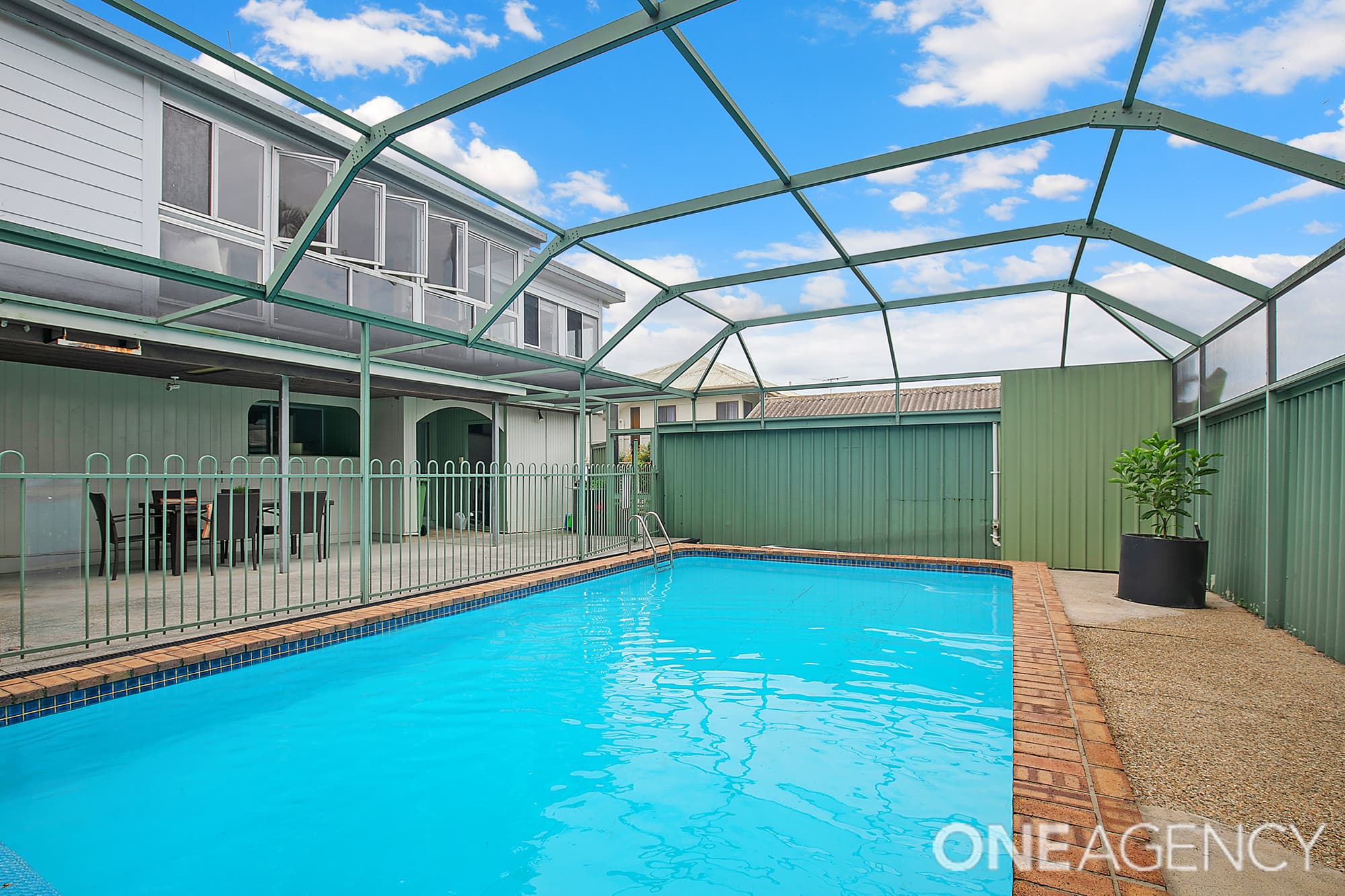 29 Langdon Avenue, Margate, Margate - Thumbnail 4