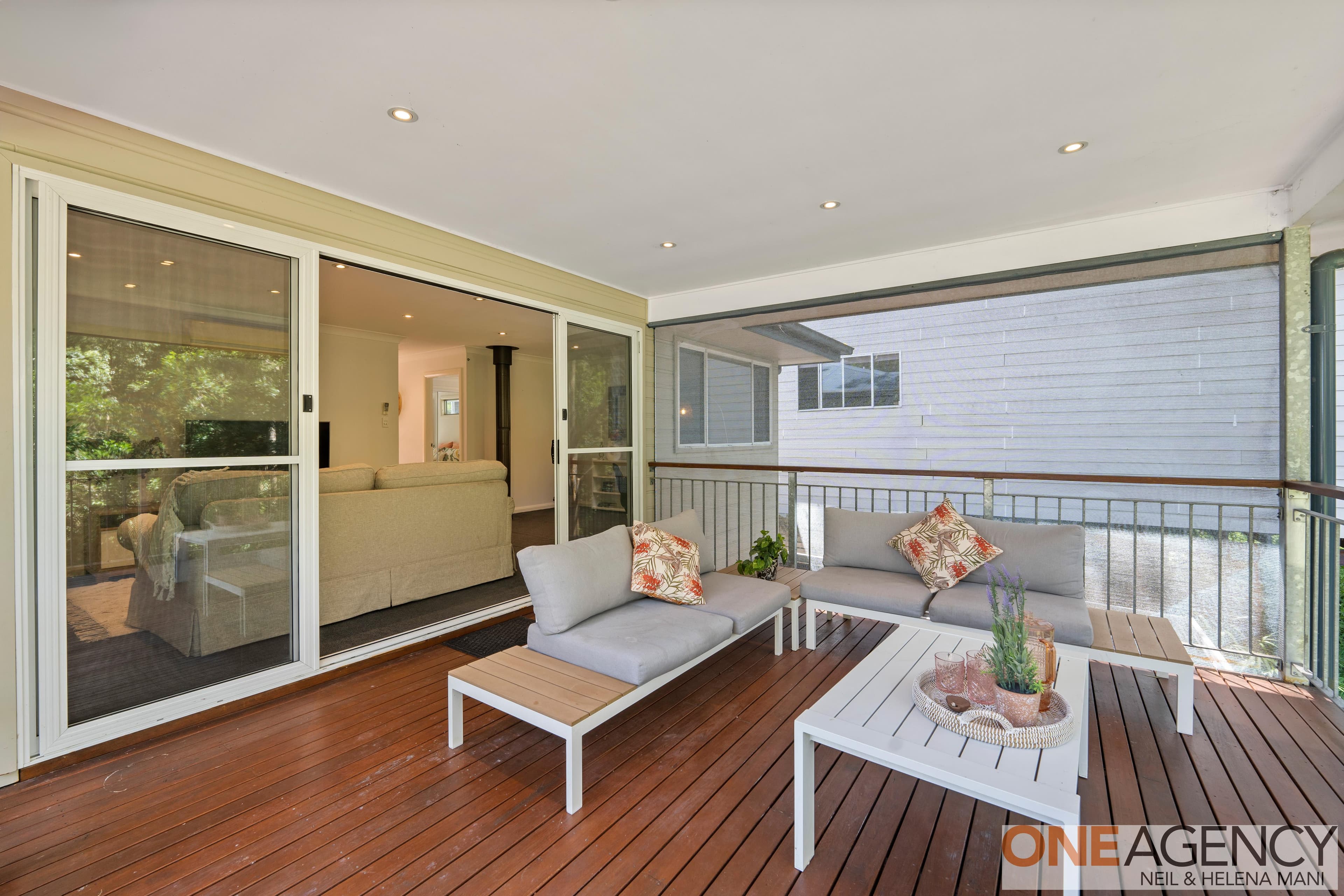 16 Oakglen Road, North Gosford, North Gosford - Thumbnail 5