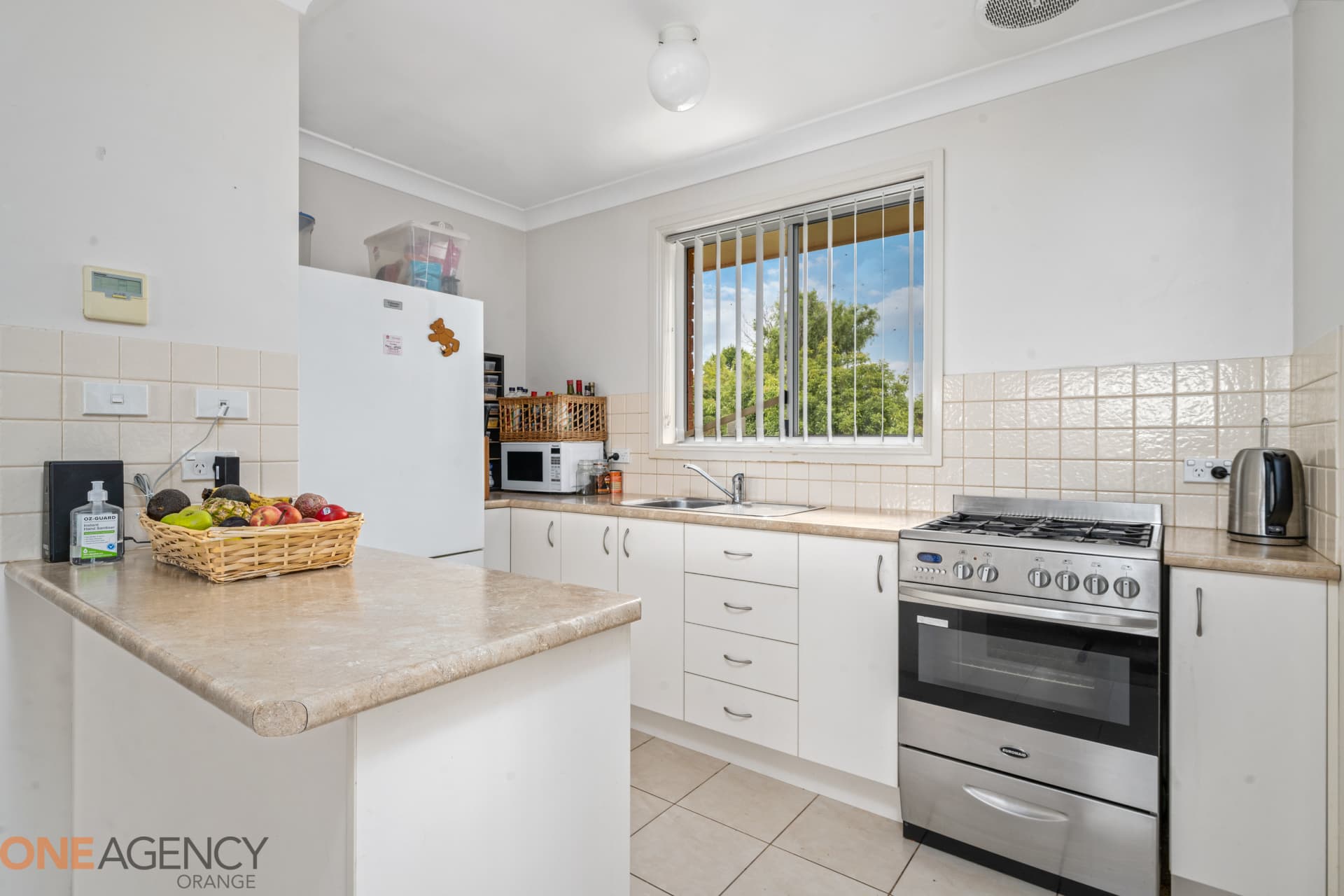1/190 McLachlan Street, Orange, Orange - Thumbnail 2
