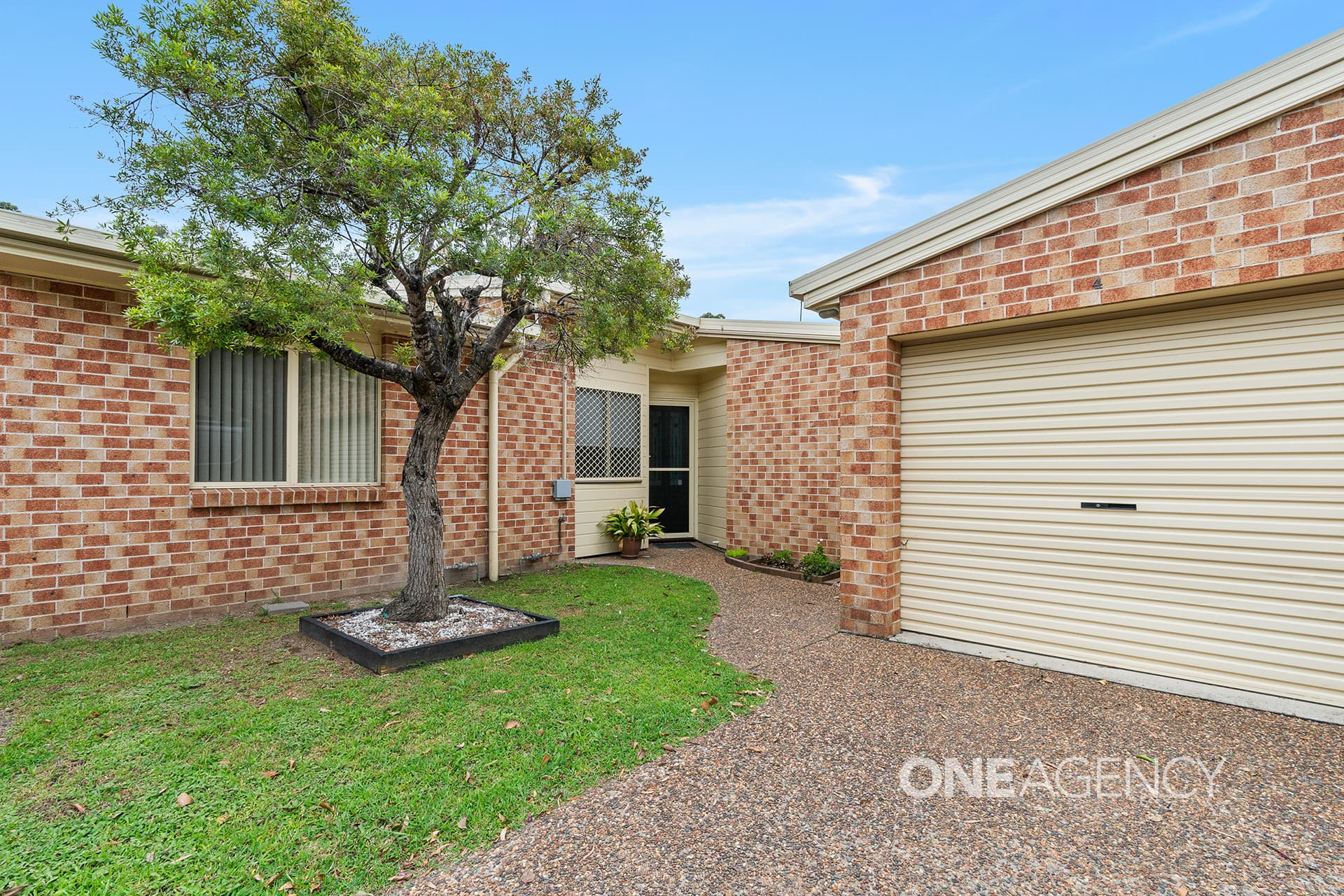 4/3 Ettrick Close, Bomaderry, Bomaderry - Image 1