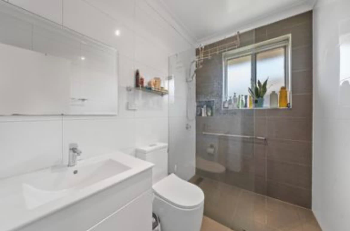 8/1-3 Carboni Street, Liverpool, Liverpool - Image 1