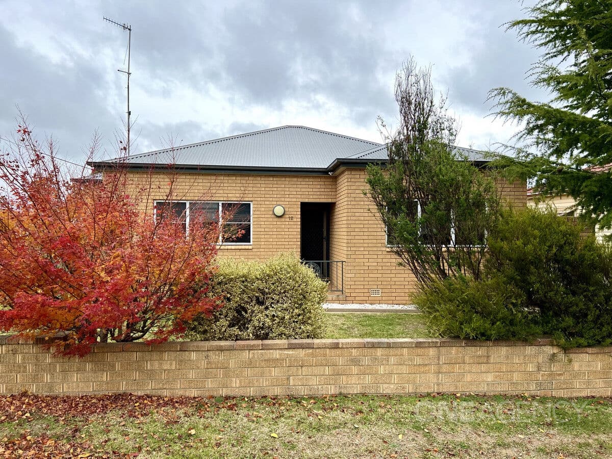 12 Sanita Street, Goulburn, Goulburn - Image 1