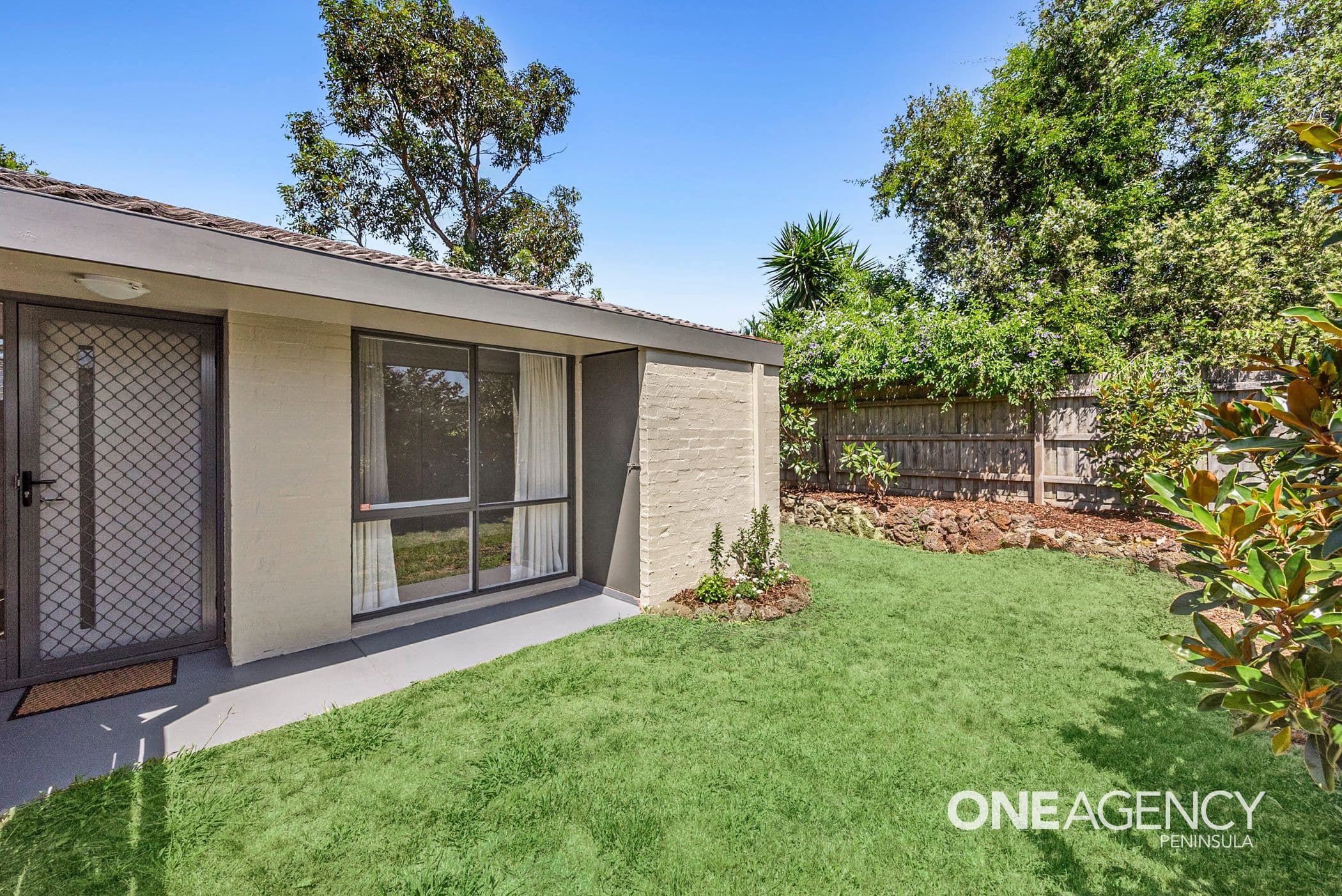 4/4-6 Oakland Street, Mornington, Mornington - Image 1