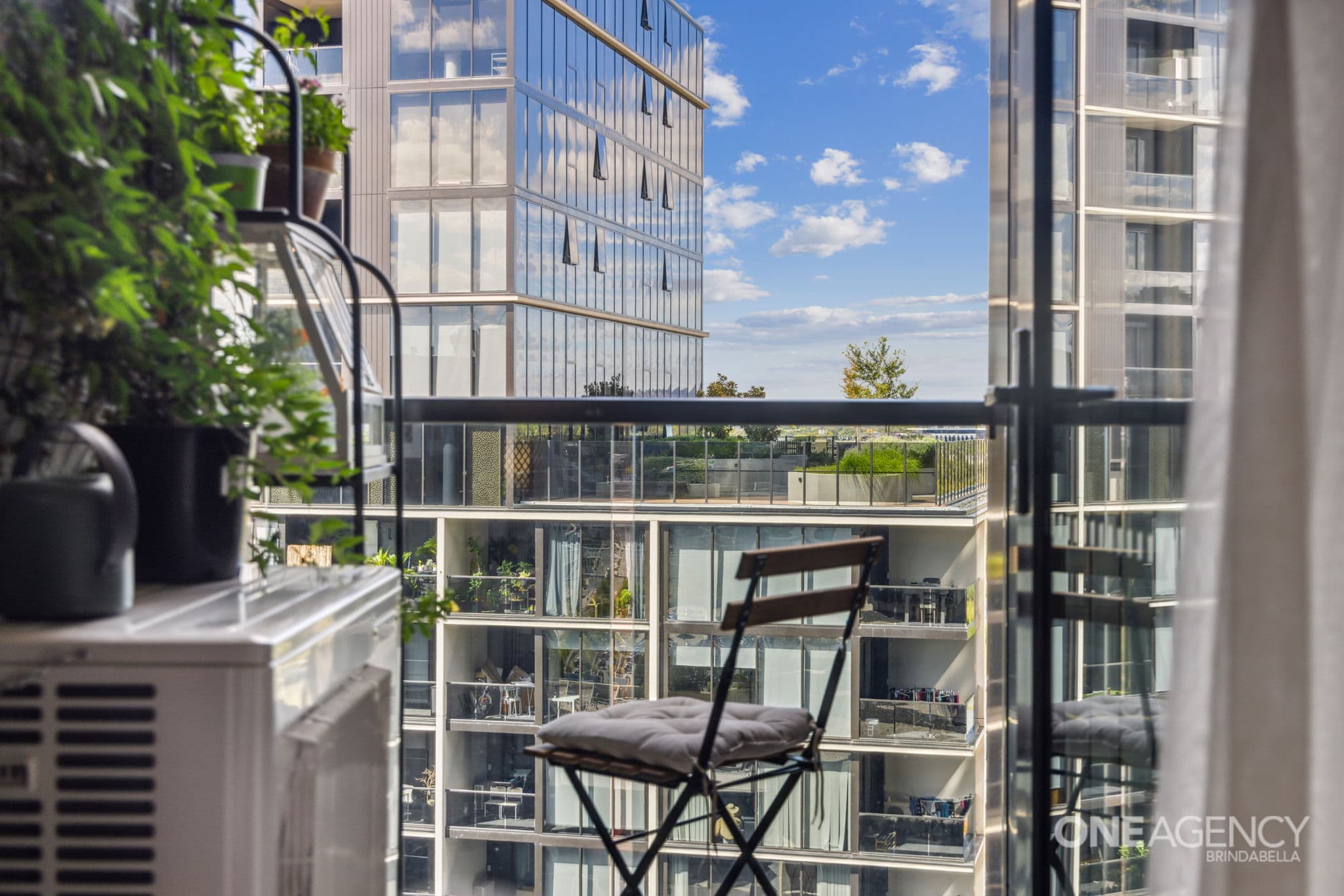 1204/1 Grazier Lane, Belconnen, Belconnen - Thumbnail 4