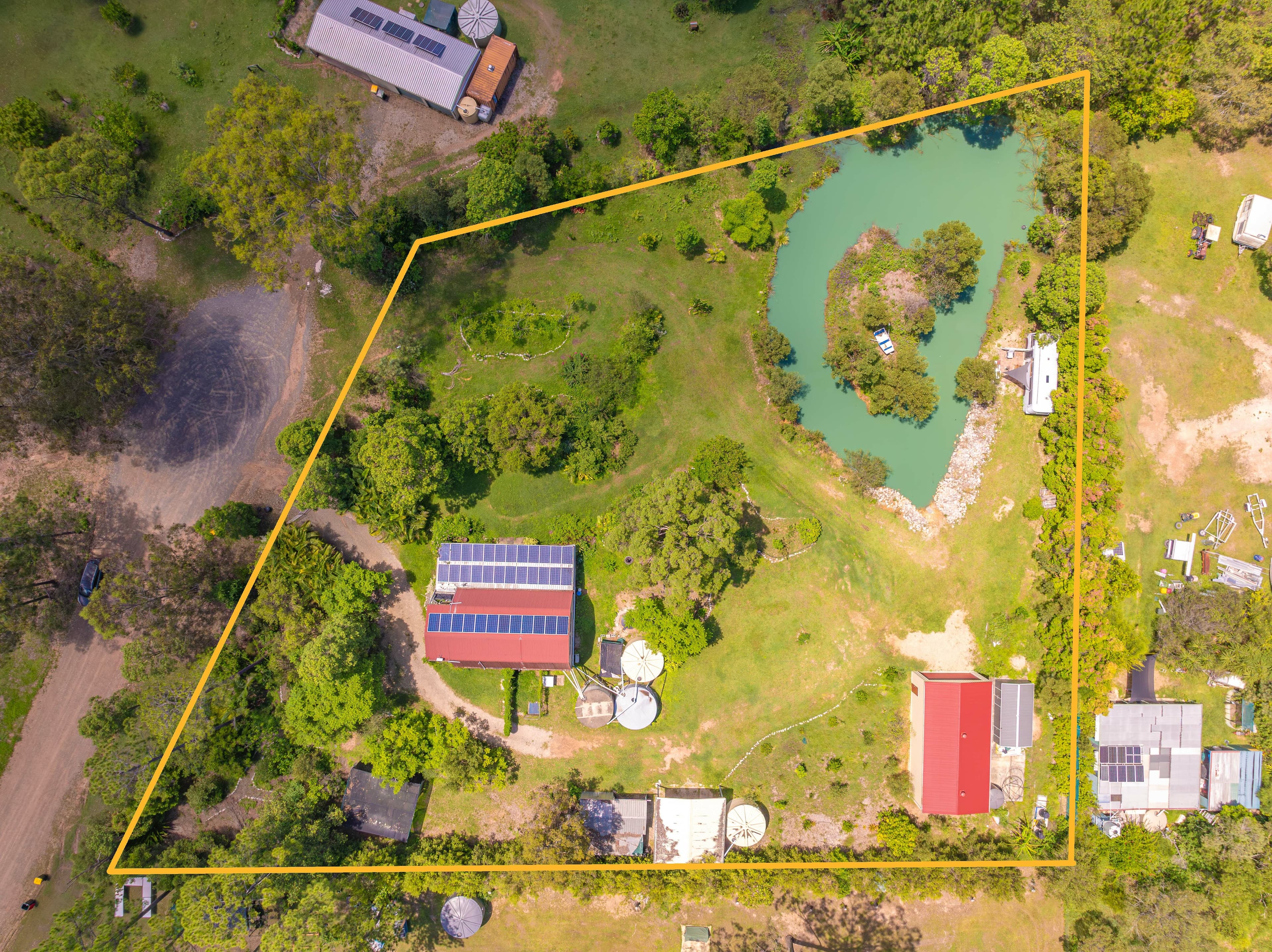 1 Gaunt Road, Glenwood, Glenwood - Image 1