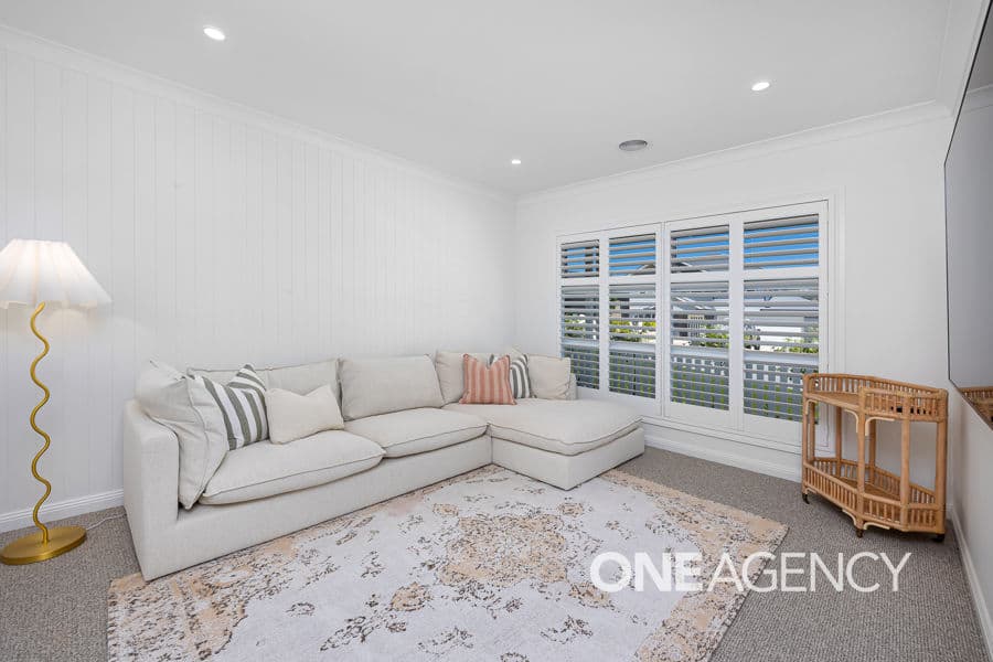 15 BENNELONG Crescent, Lloyd, Lloyd - Thumbnail 2