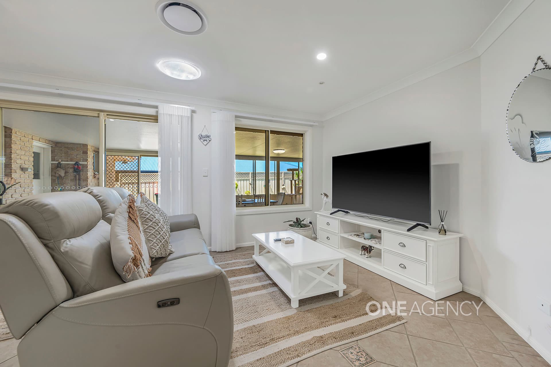 16 Bounty Avenue, Lake Cathie, Lake Cathie - Thumbnail 3