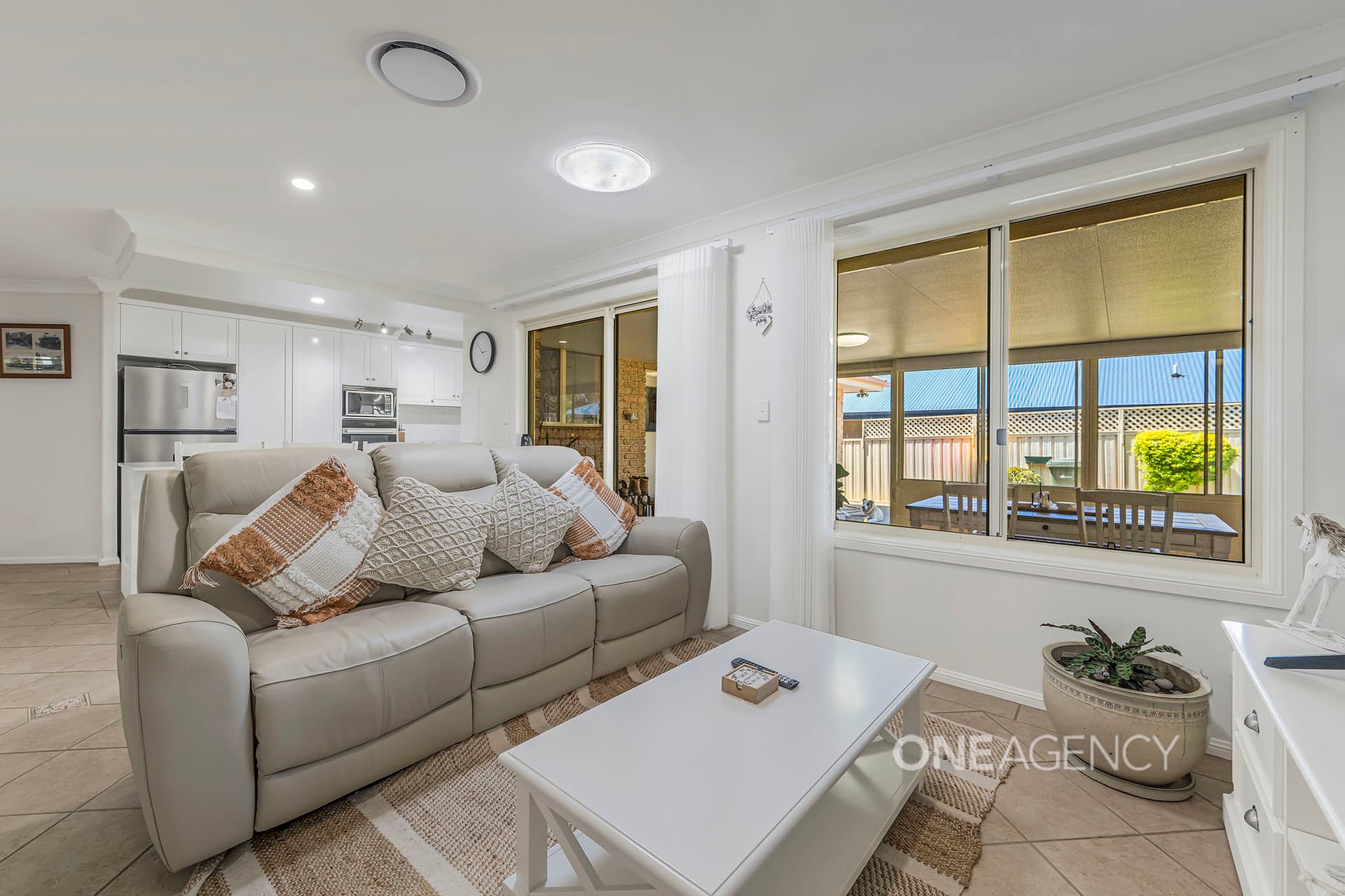 16 Bounty Avenue, Lake Cathie, Lake Cathie - Thumbnail 4