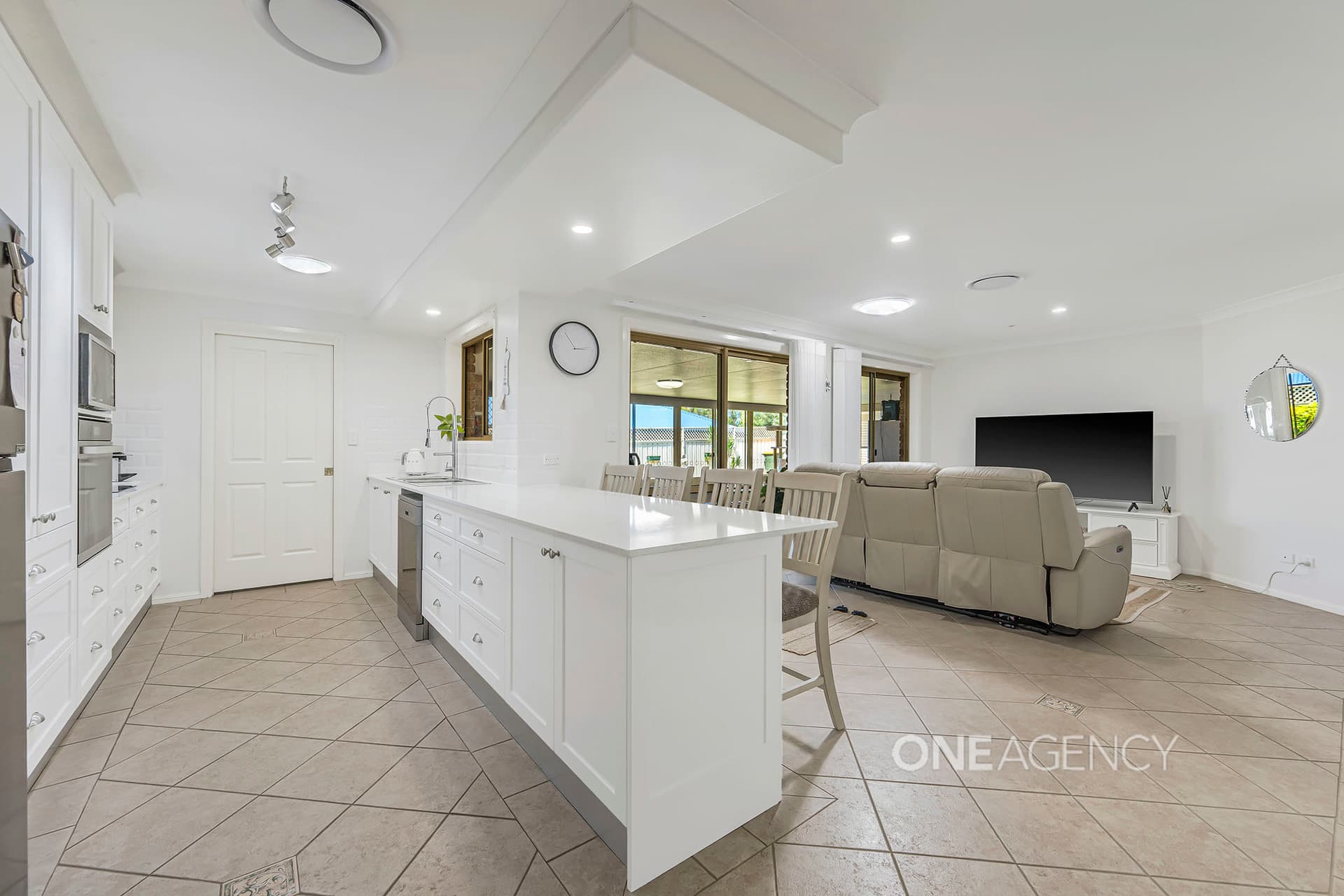 16 Bounty Avenue, Lake Cathie, Lake Cathie - Thumbnail 5