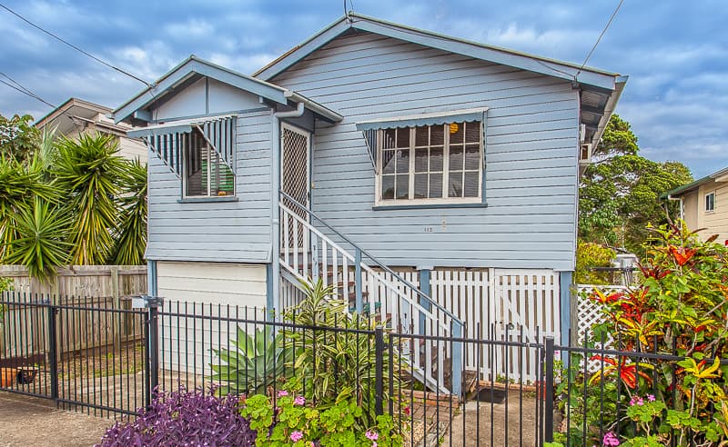 113 Oxley Avenue, Woody Point, Woody Point - Image 1