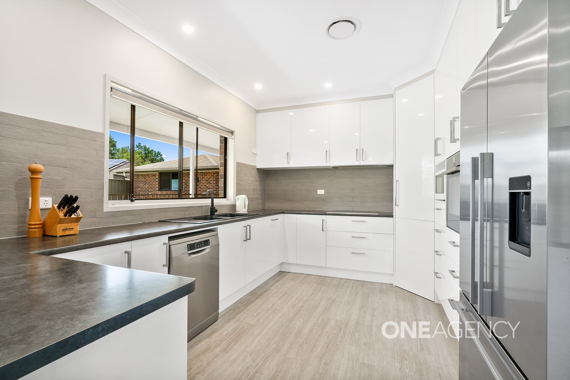 16 Tartarian Crescent, Bomaderry, Bomaderry - Thumbnail 3