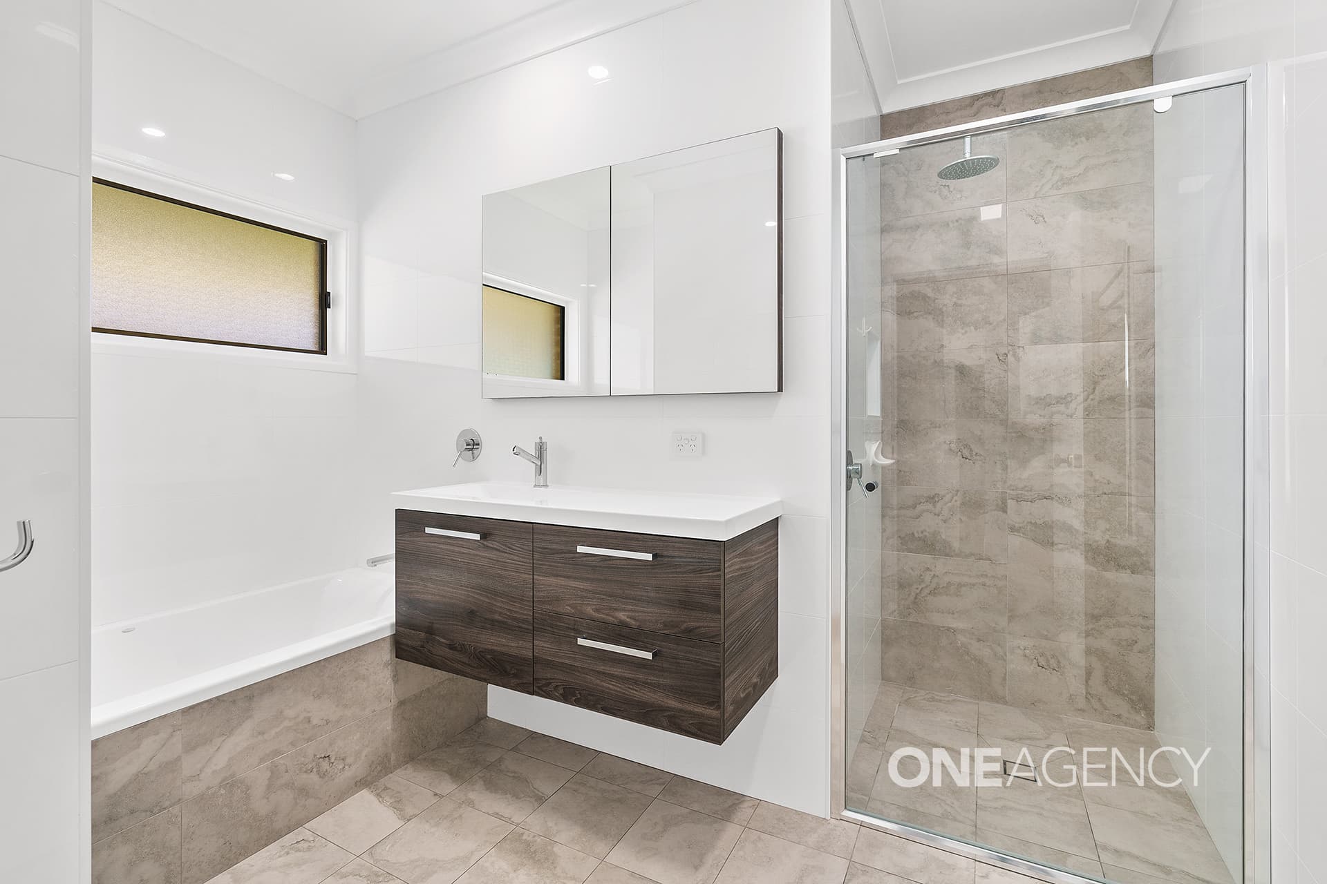 16 Tartarian Crescent, Bomaderry, Bomaderry - Thumbnail 7