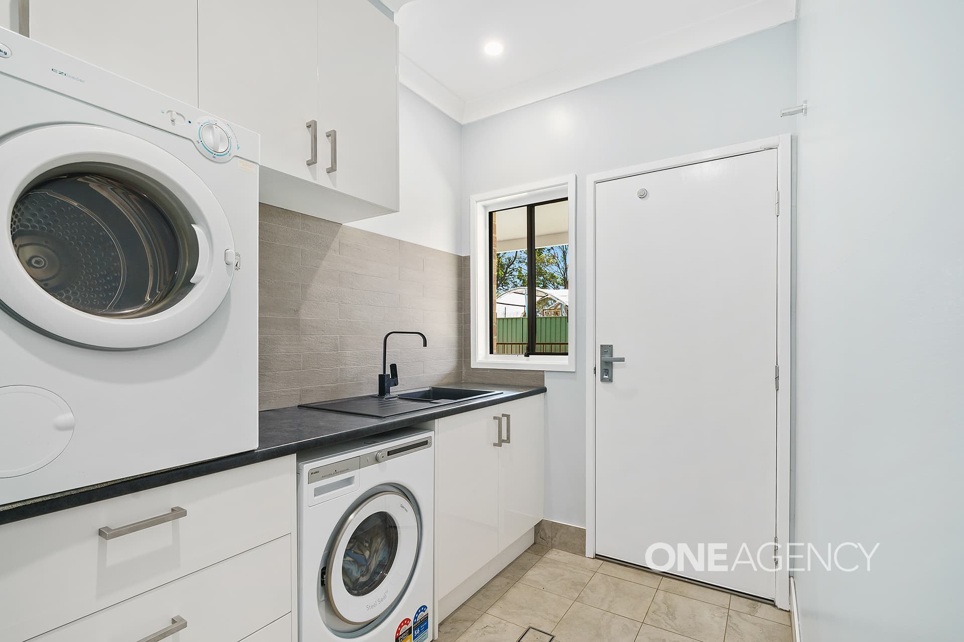 16 Tartarian Crescent, Bomaderry, Bomaderry - Thumbnail 8