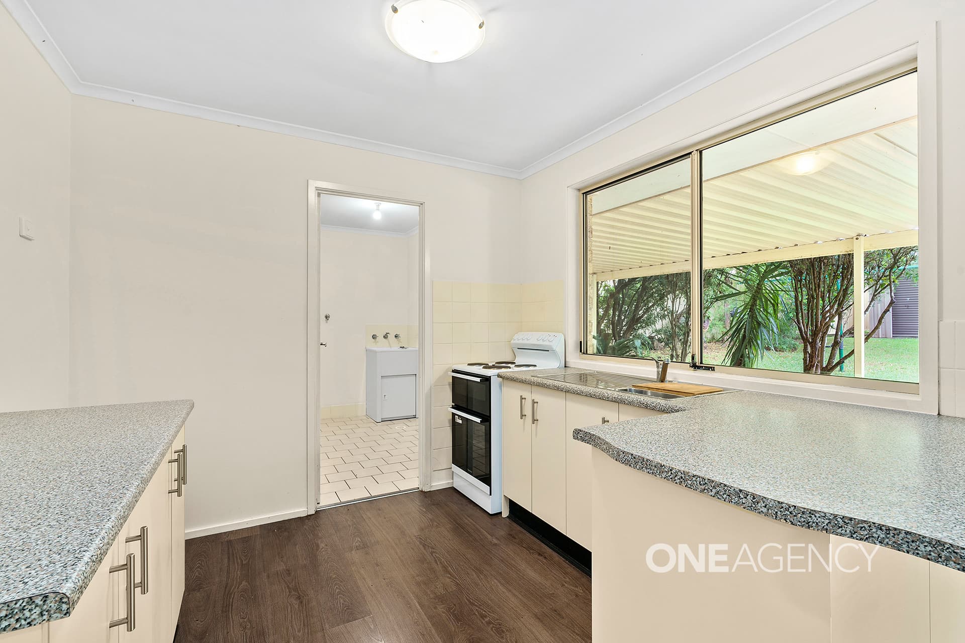 17 Riverside Esplanade, Basin View, Basin View - Thumbnail 5
