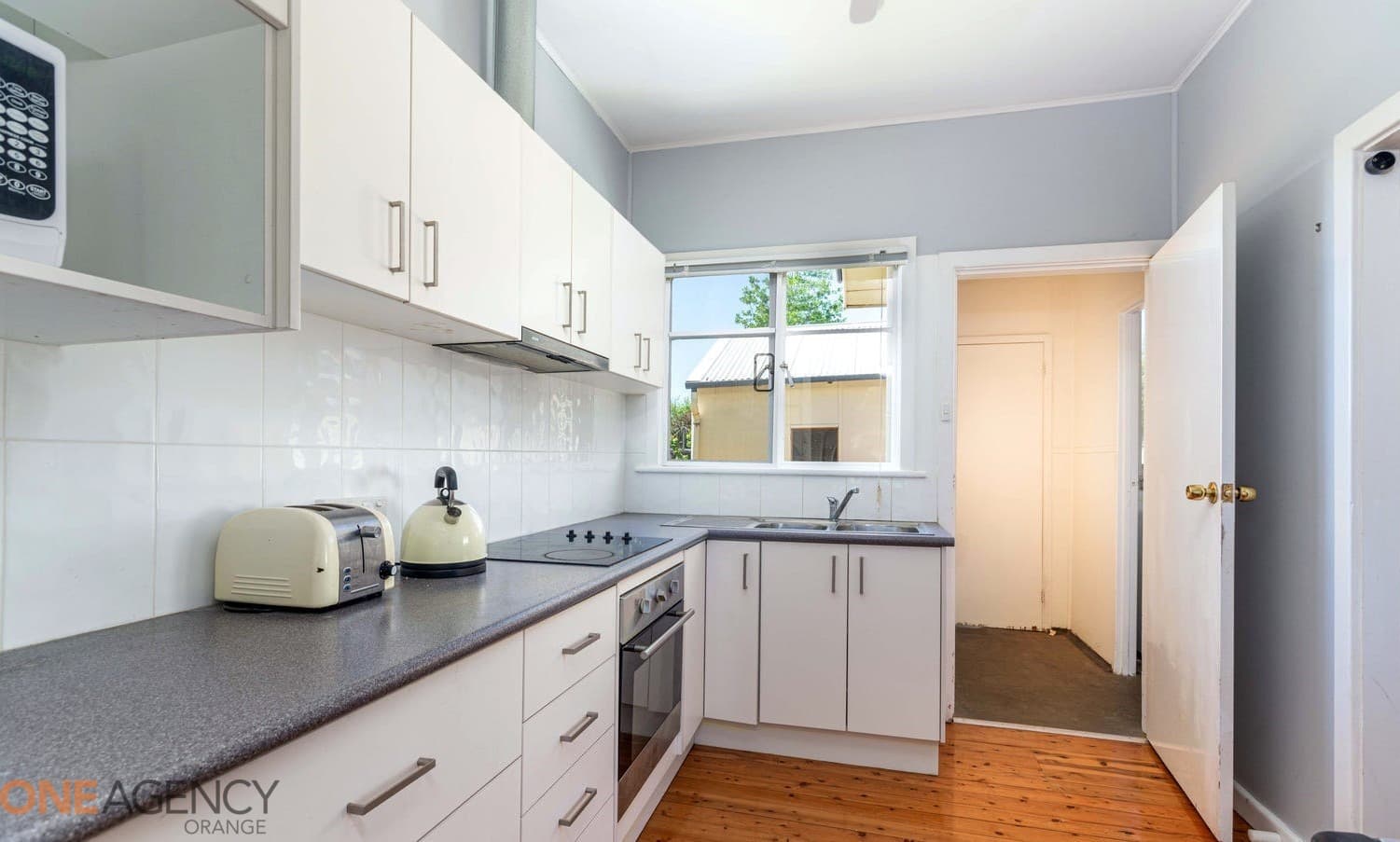 125 Matthews Avenue, Orange, Orange - Thumbnail 2