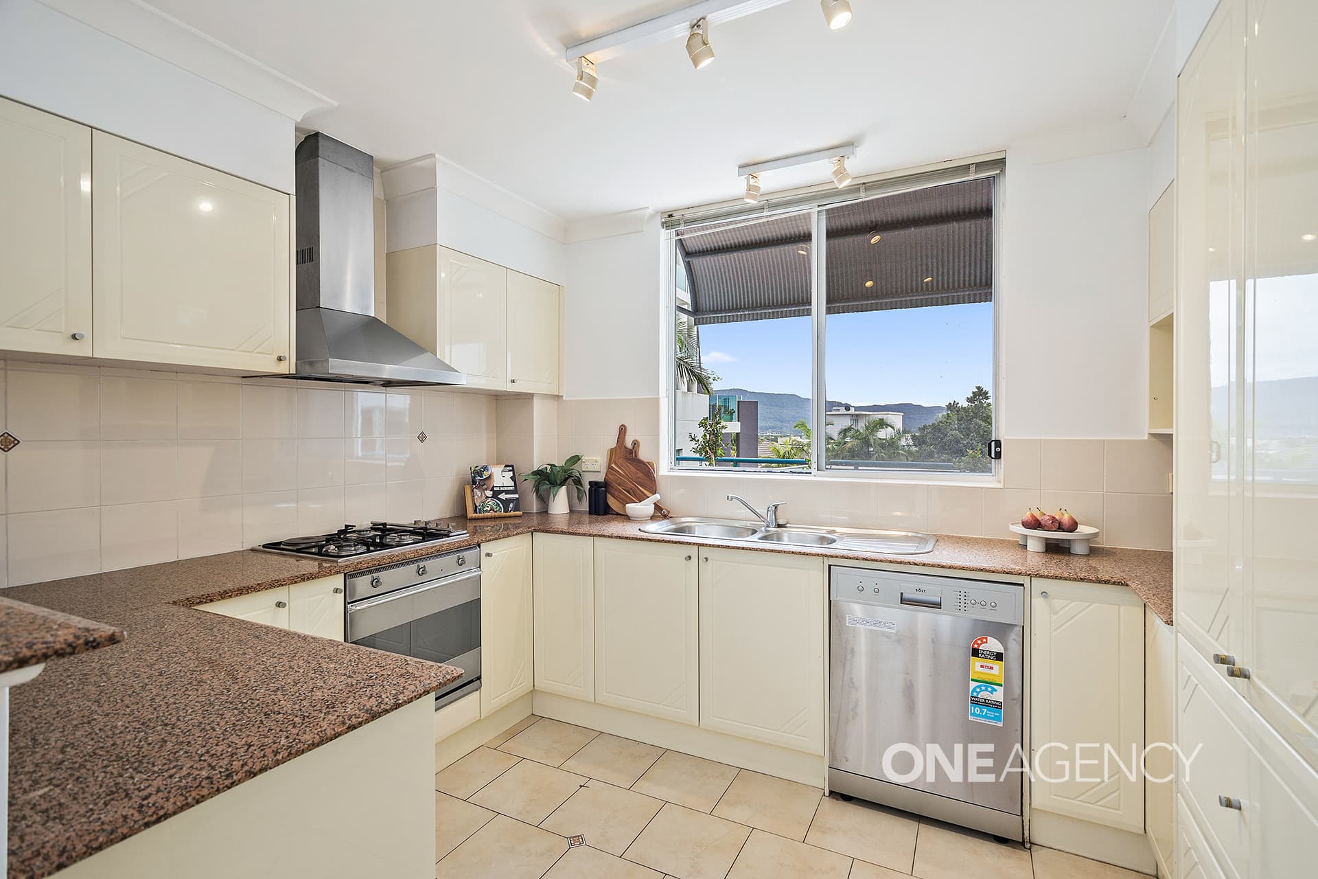 3/12-14 Kembla Street, Wollongong, Wollongong - Thumbnail 4