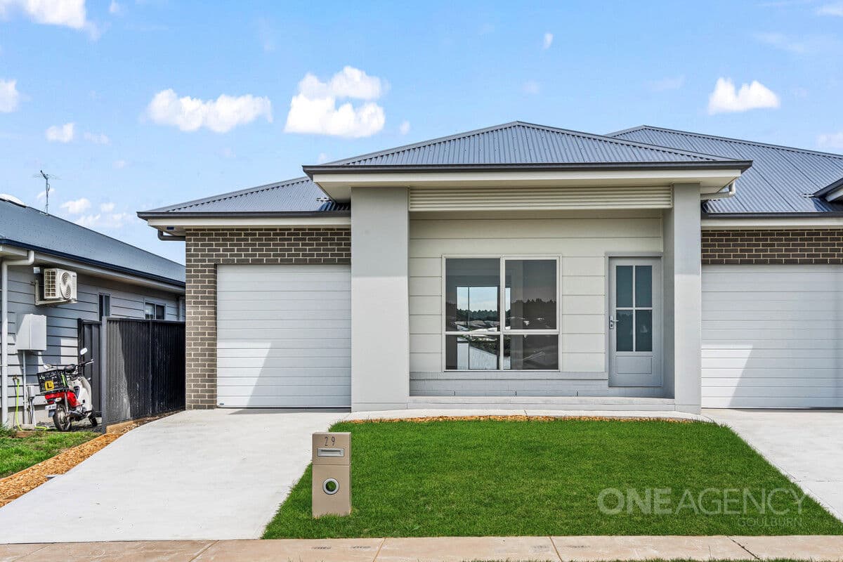 29 Bonneville Boulevard, Goulburn, Goulburn - Image 1